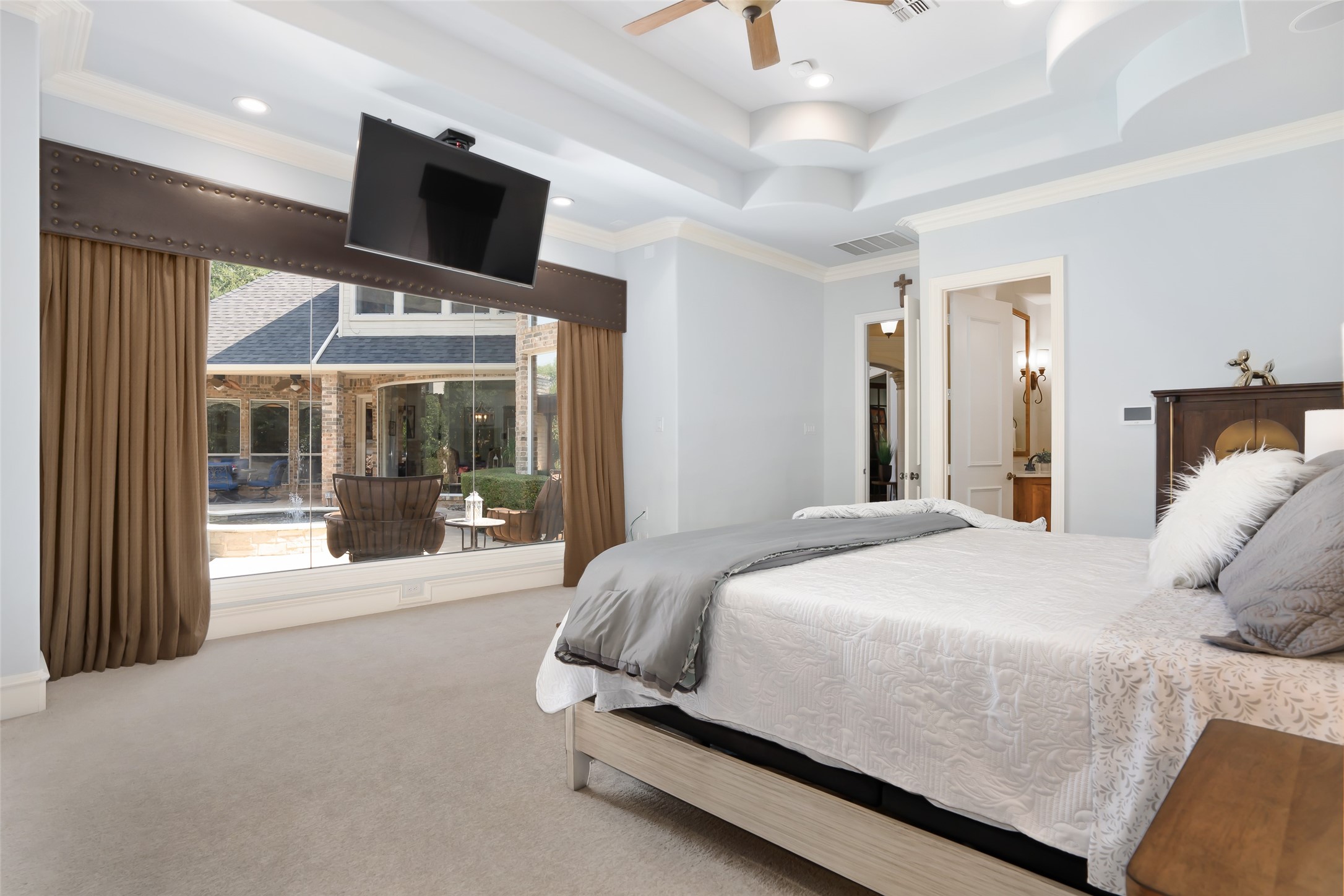 4 Spyglass Court