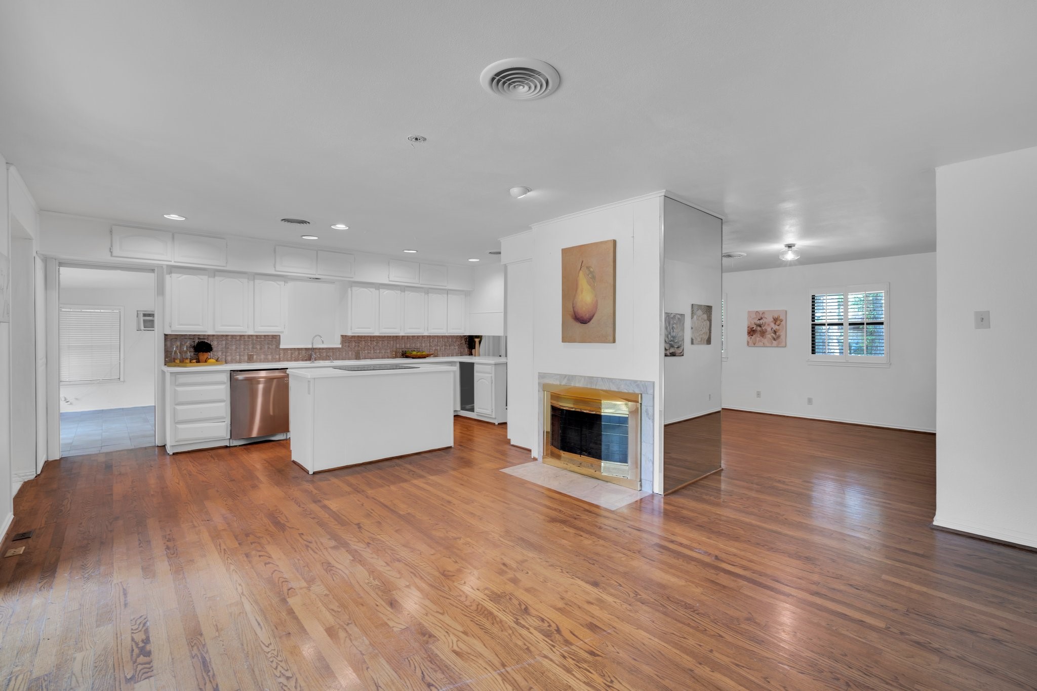 1520 Southwood Boulevard