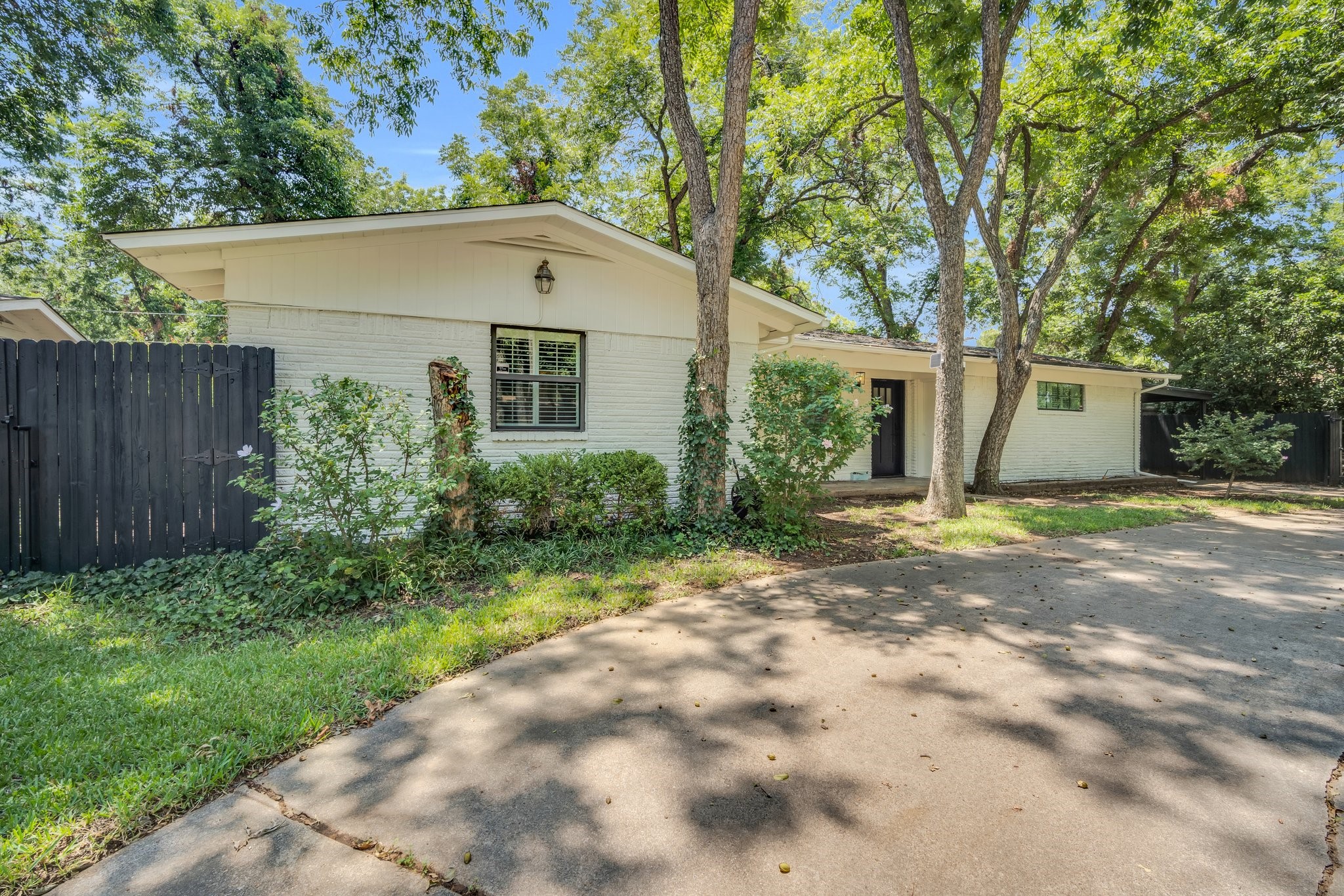 1520 Southwood Boulevard