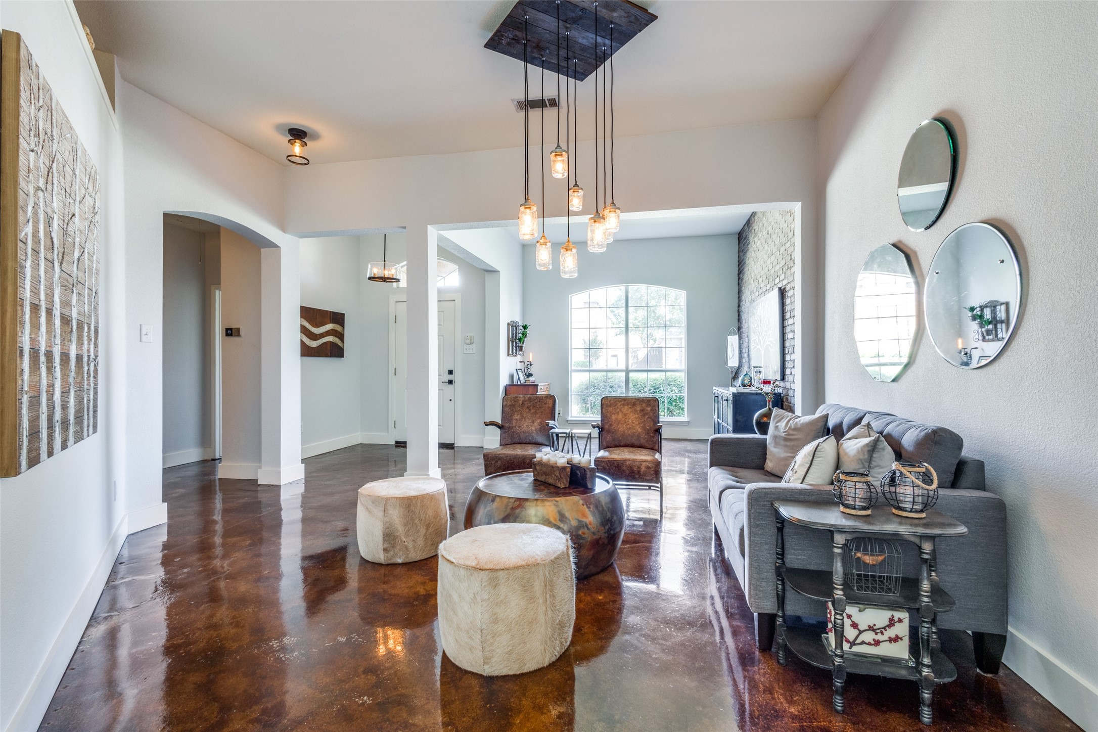 1429 Summerhill Drive