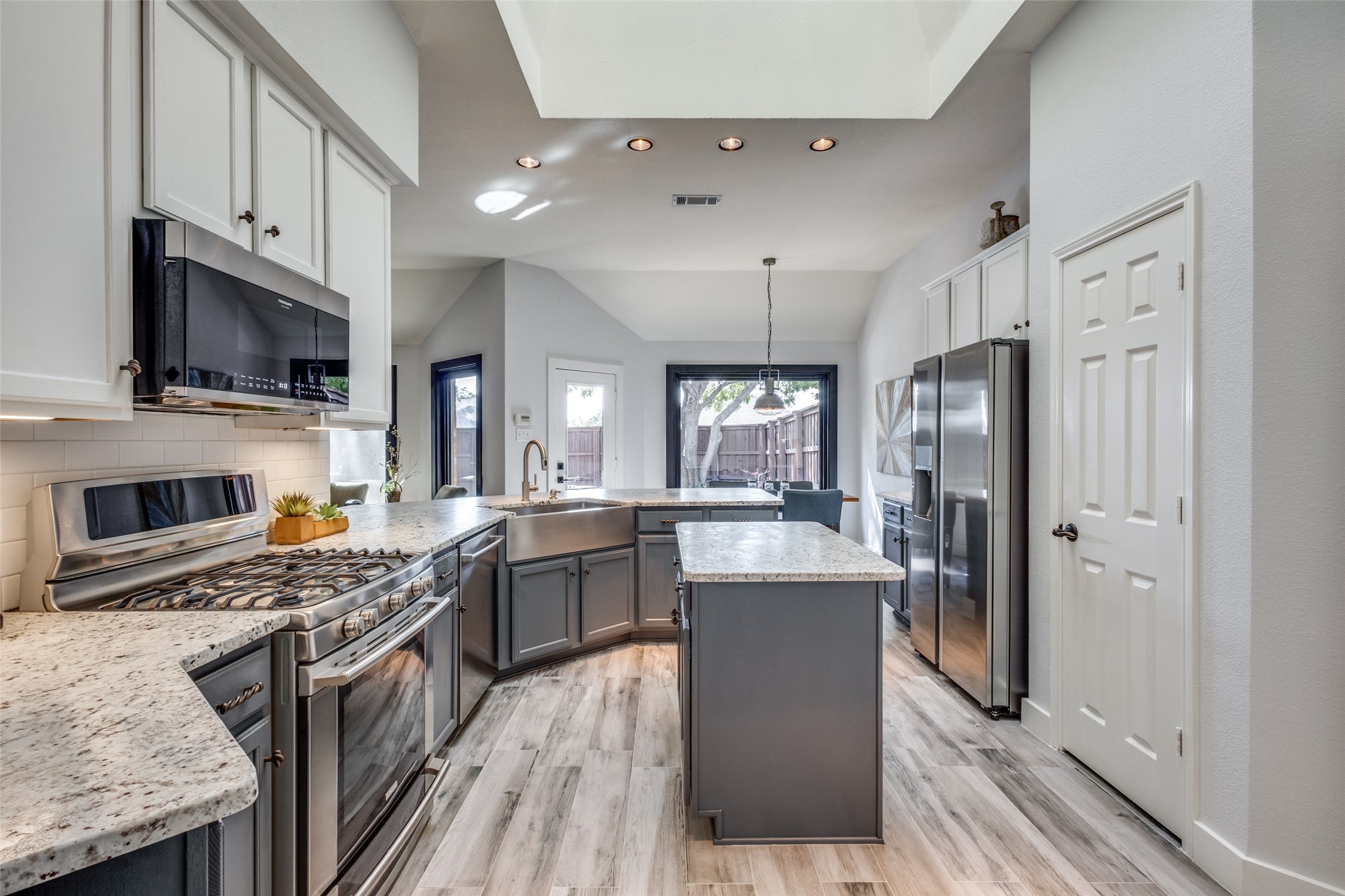 1429 Summerhill Drive