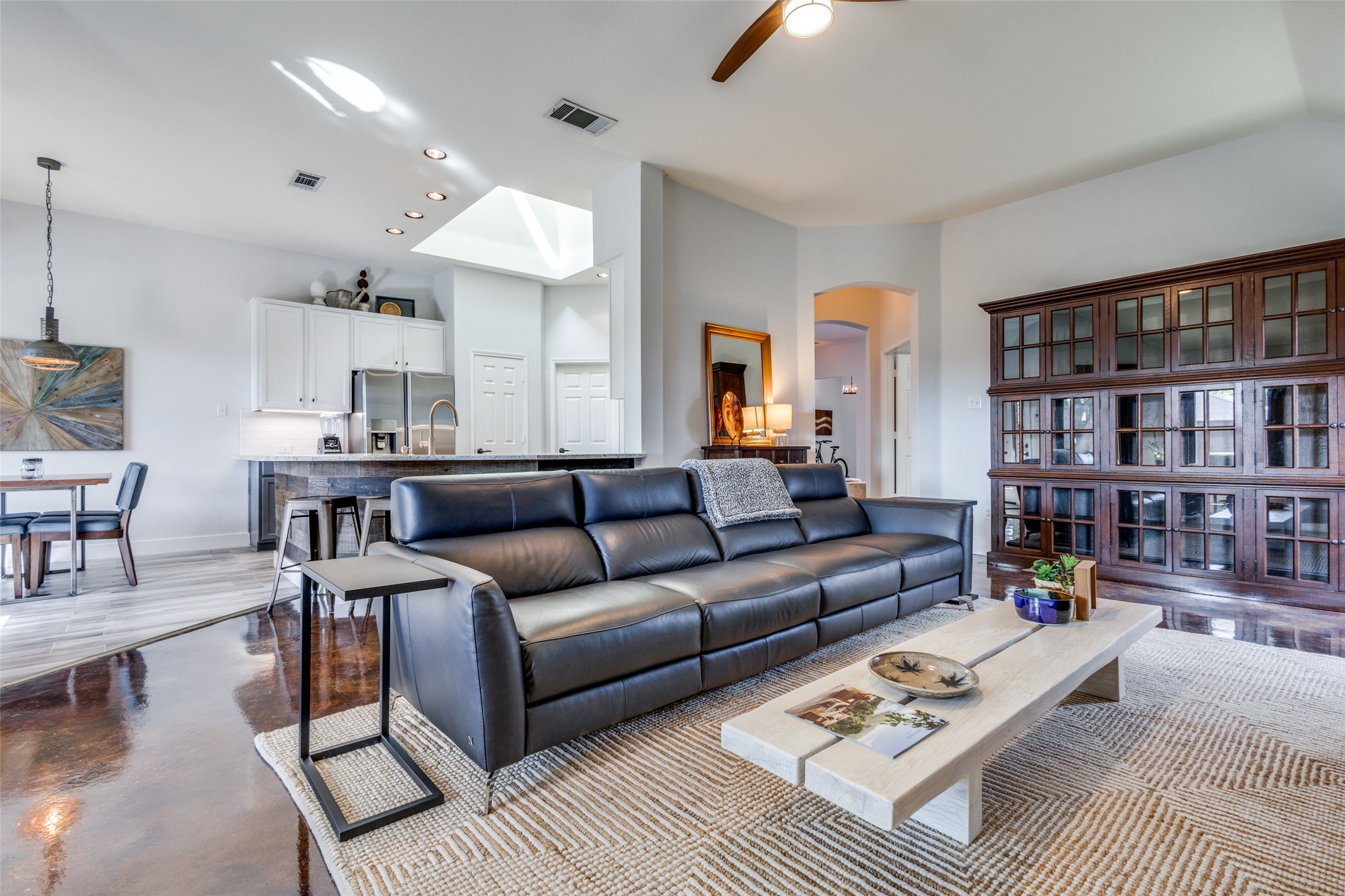 1429 Summerhill Drive