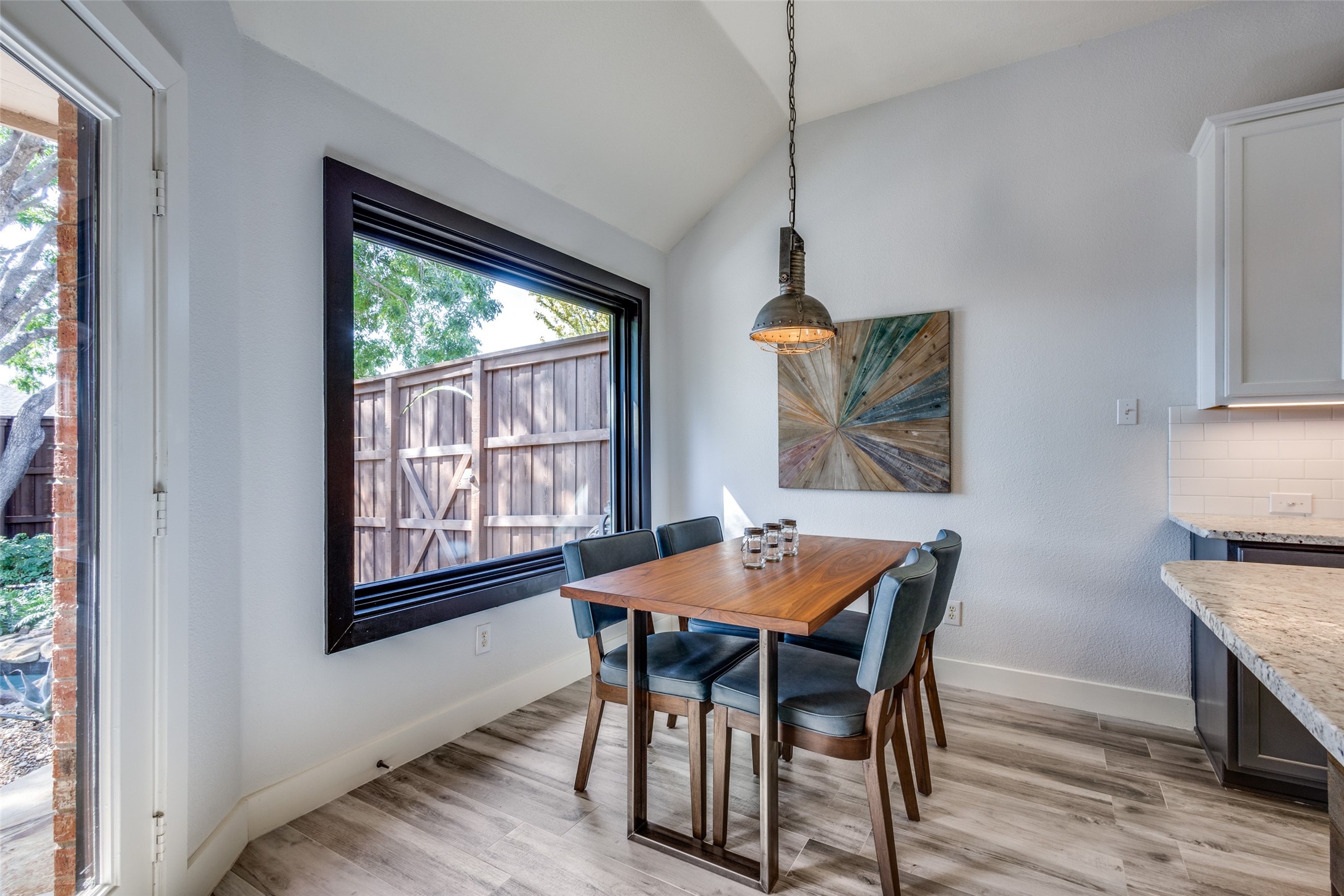 1429 Summerhill Drive