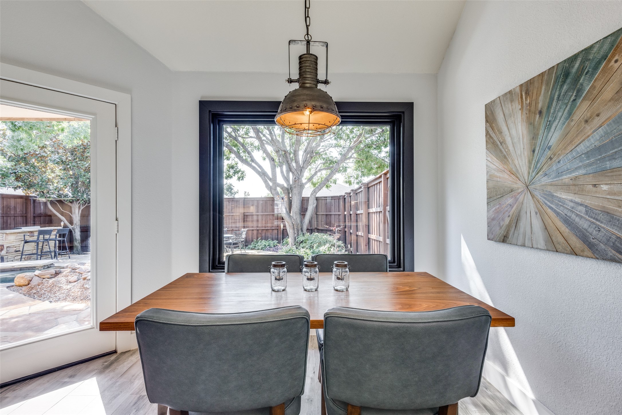 1429 Summerhill Drive