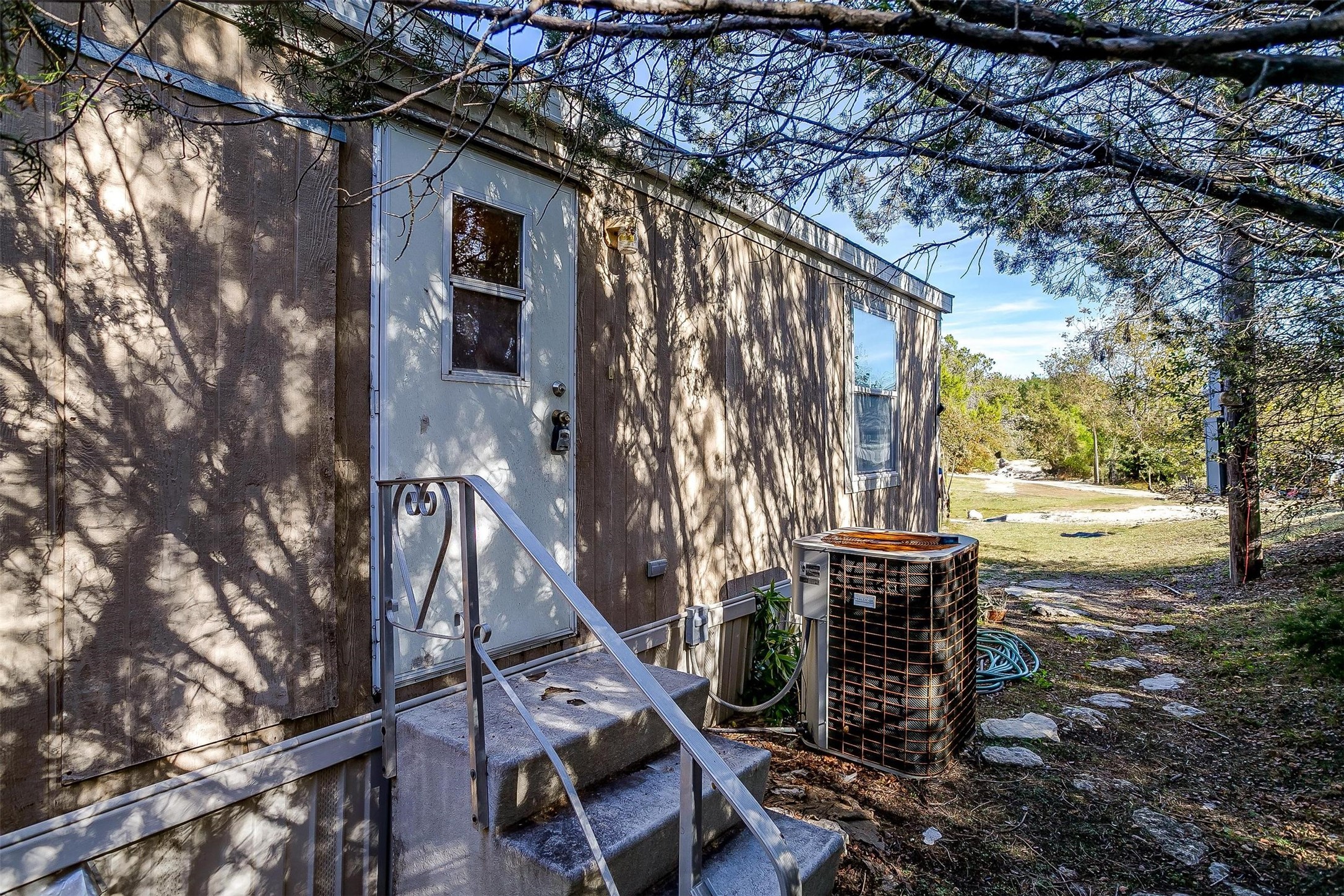 4931 Peachtree Circle