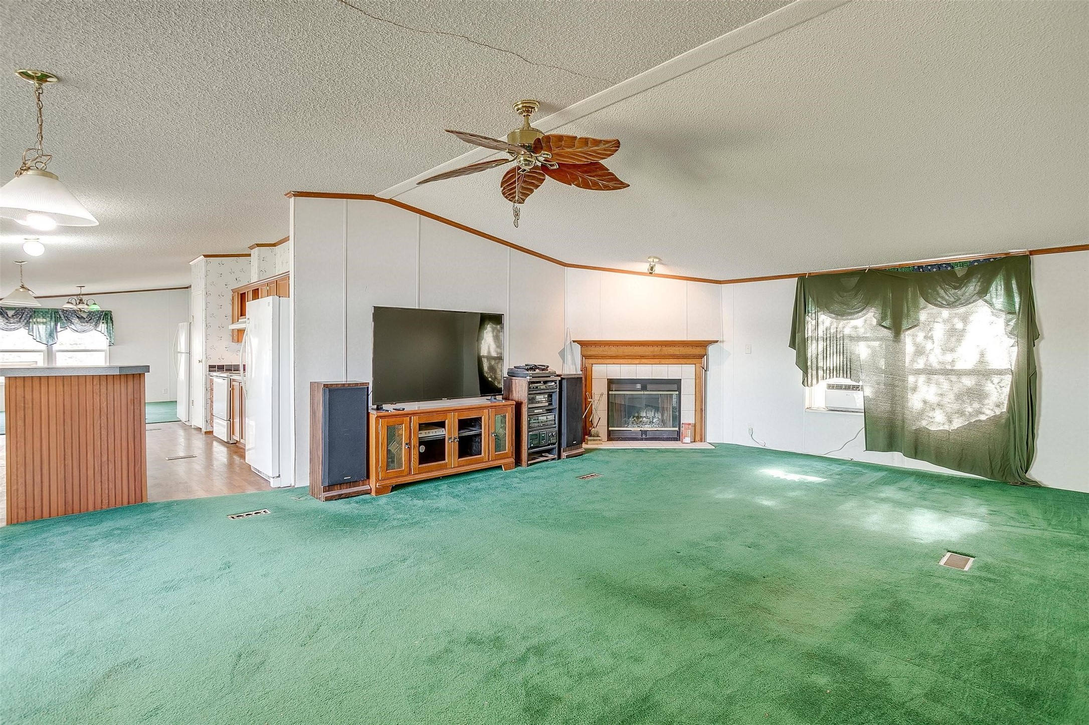 4931 Peachtree Circle