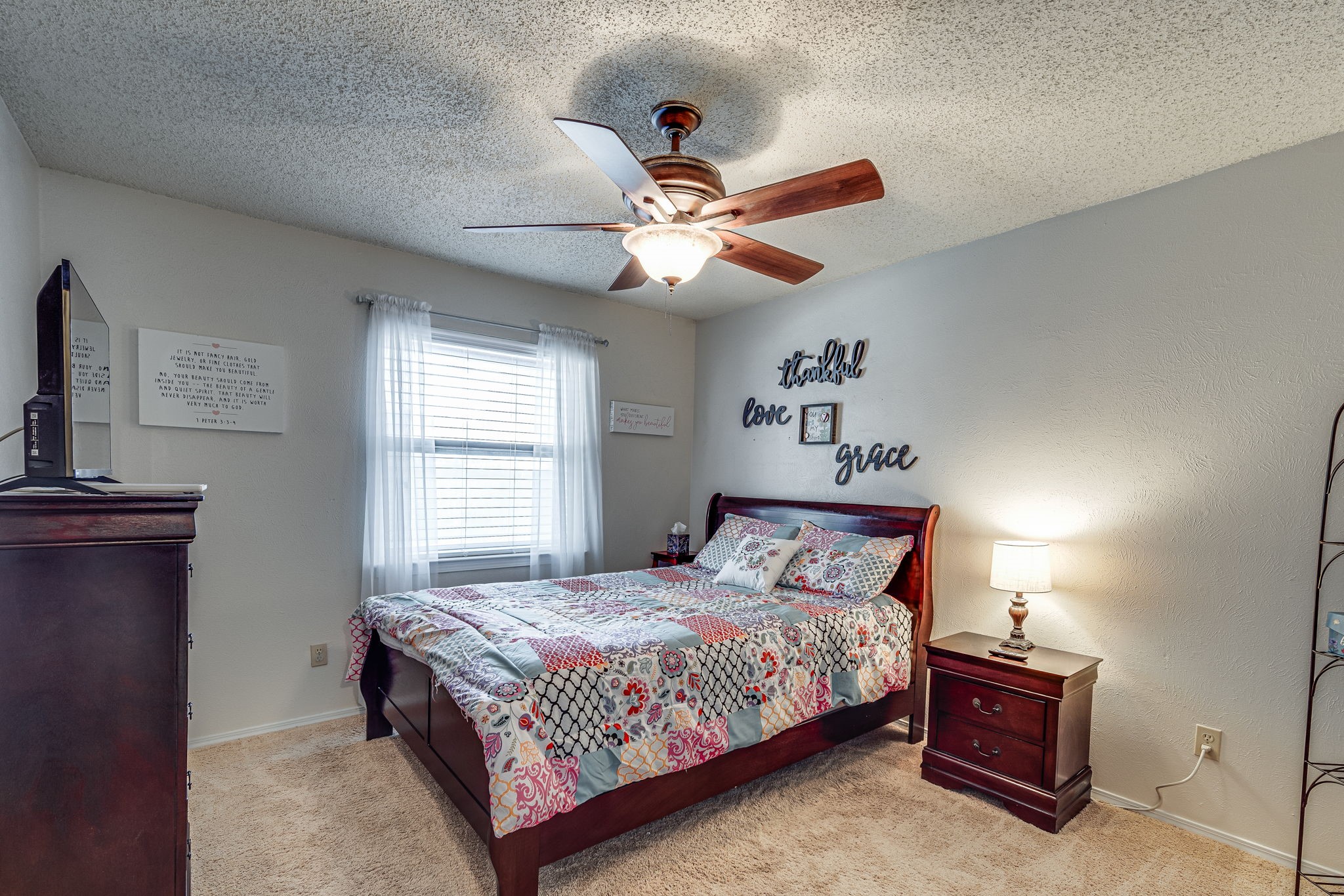 4912 Lariat Trail