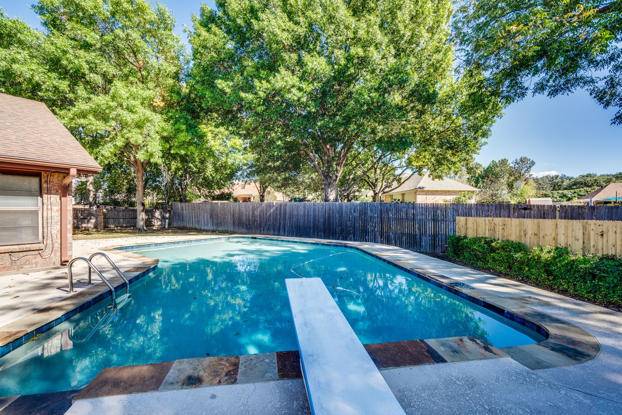 4912 Lariat Trail