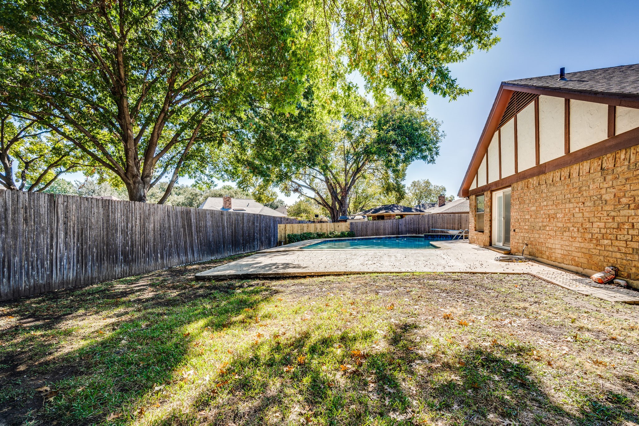 4912 Lariat Trail