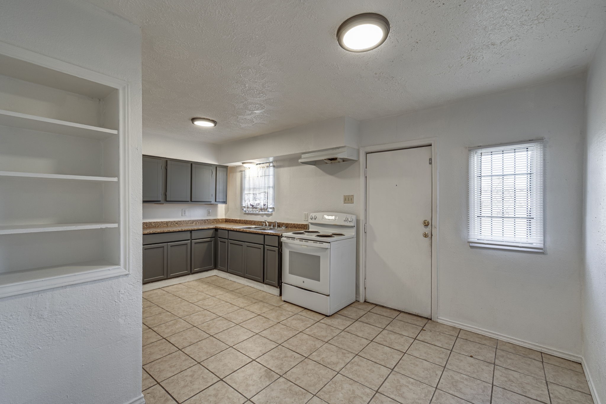 1029 Clearwood Drive