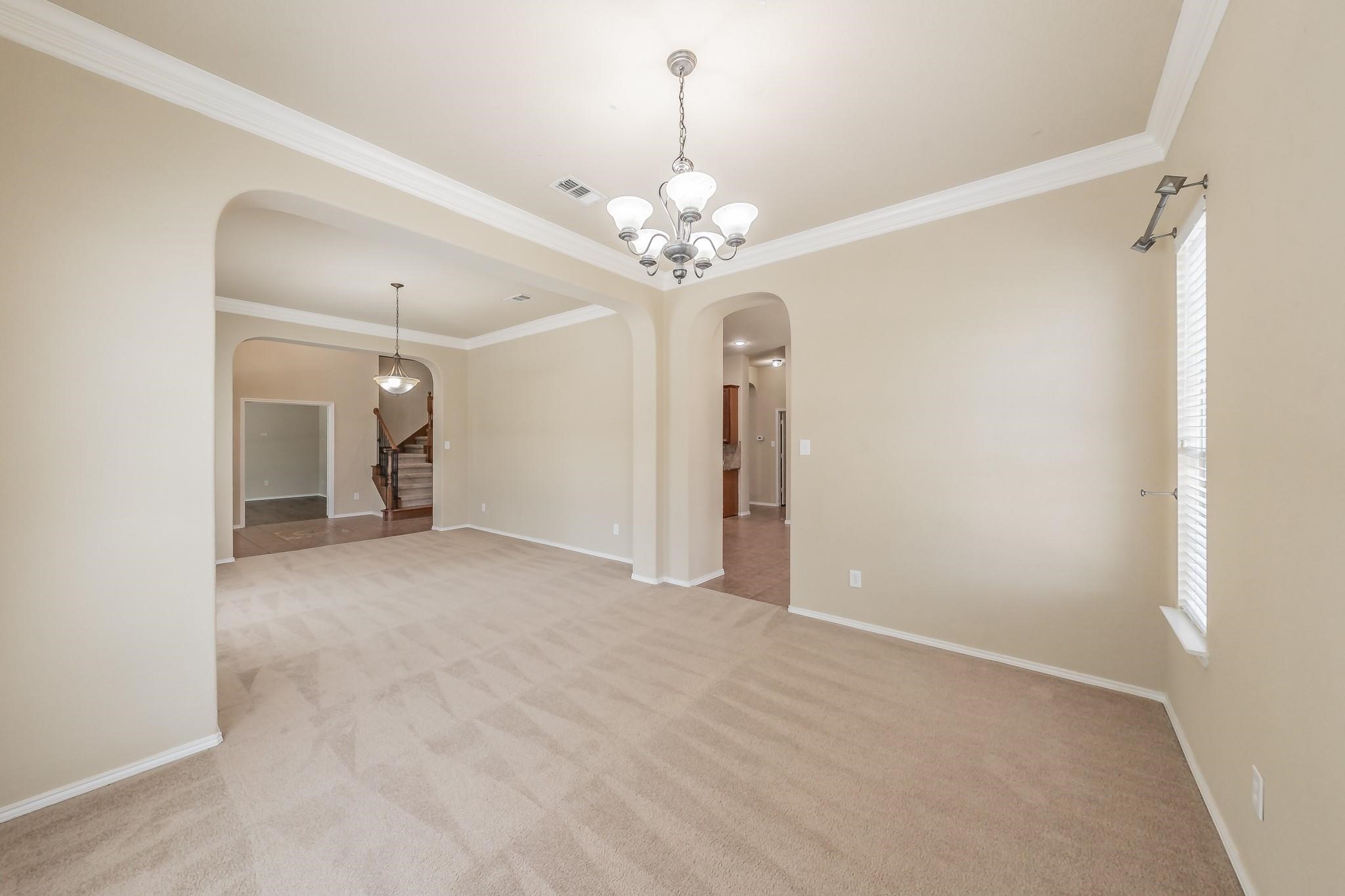 5543 Clay Court