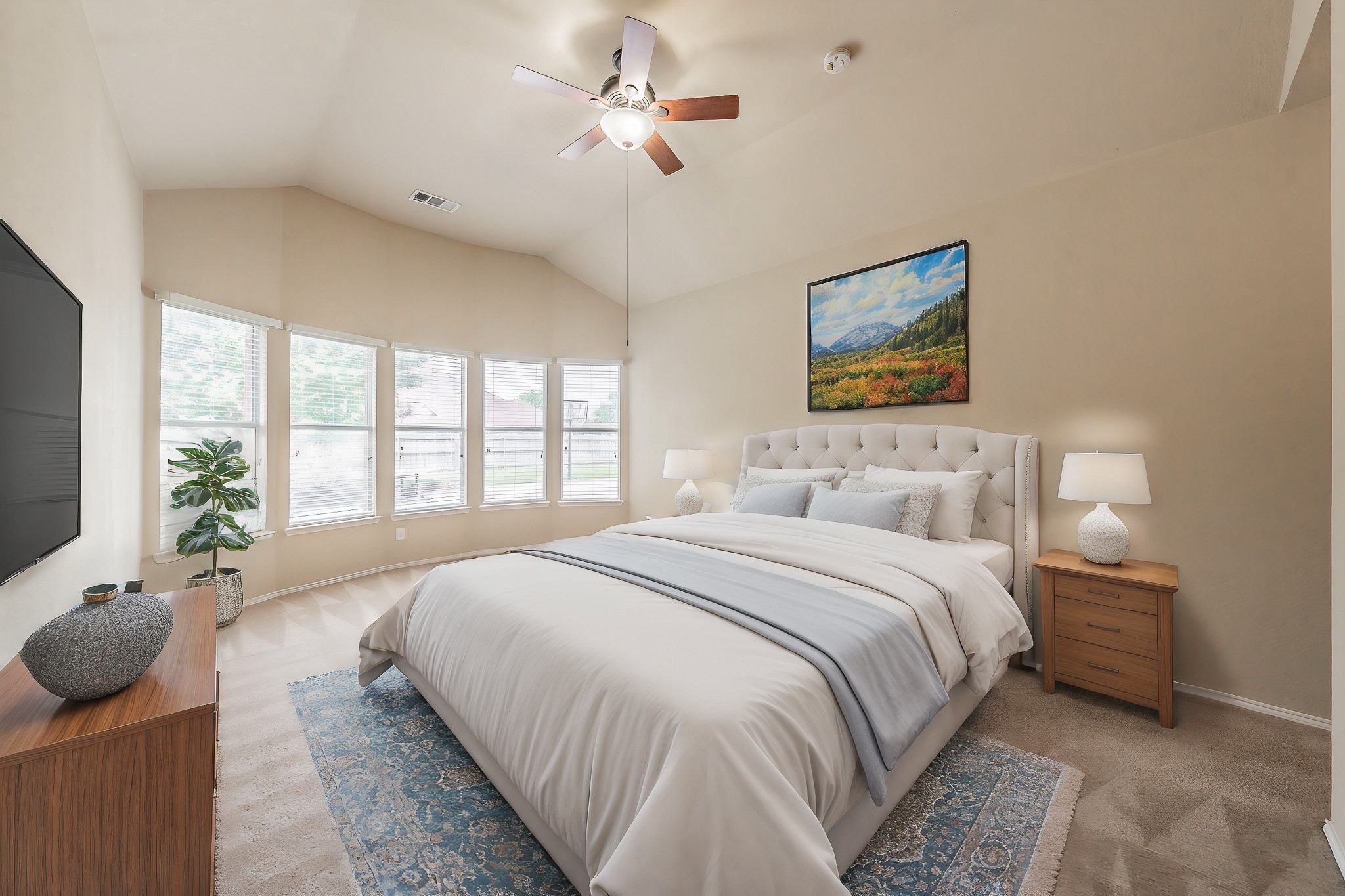 5543 Clay Court