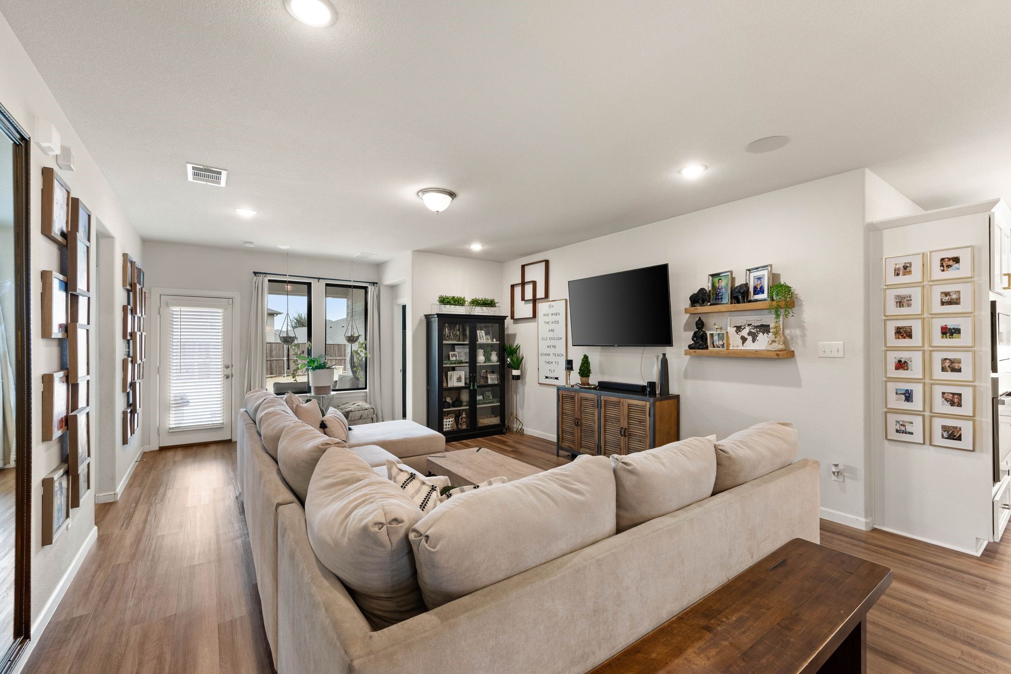 4937 Monte Verde