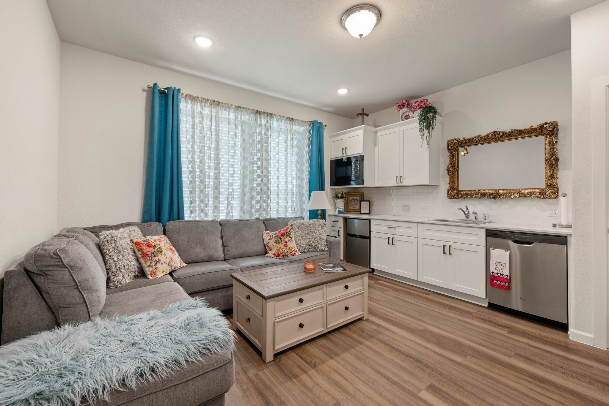 4937 Monte Verde