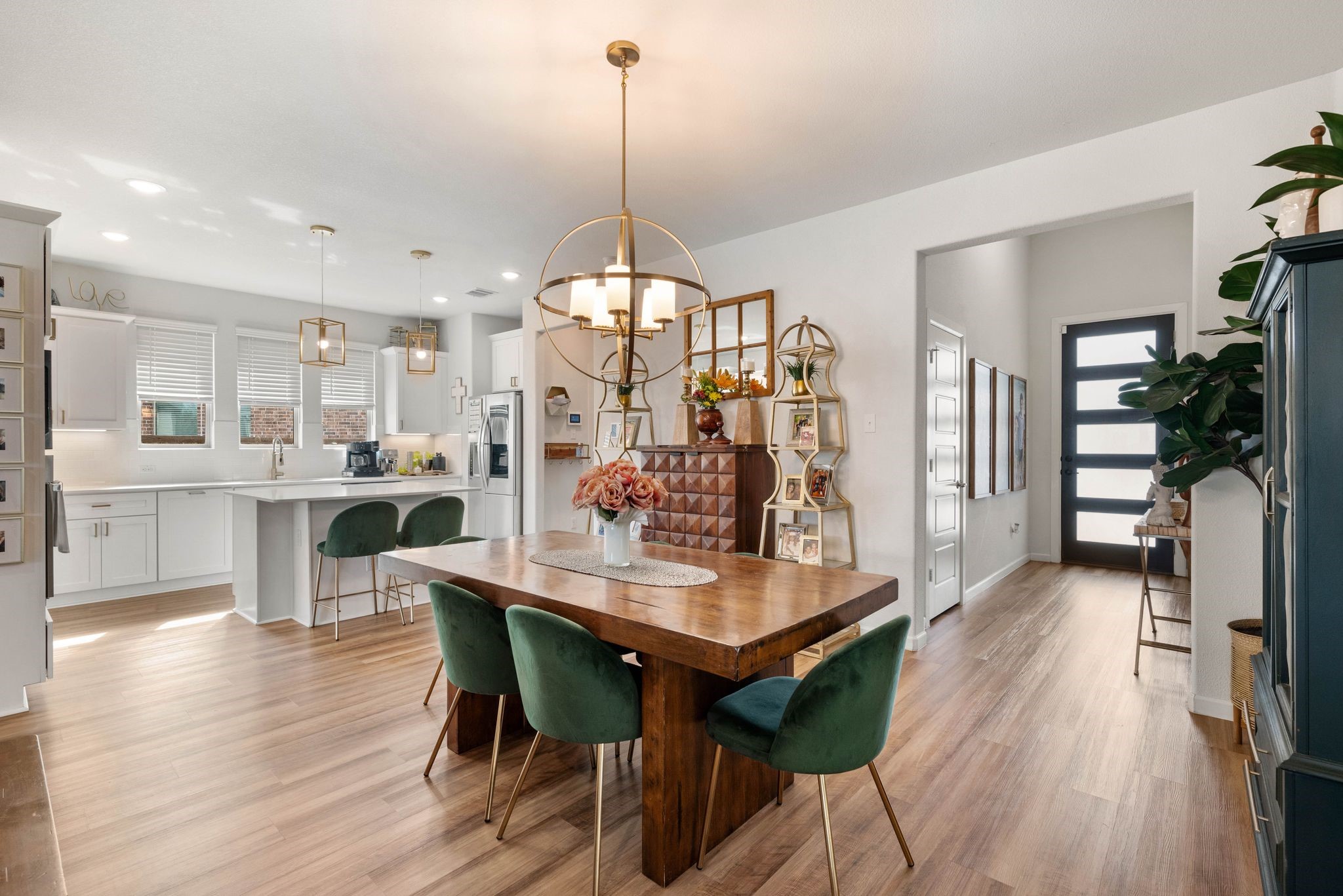 4937 Monte Verde