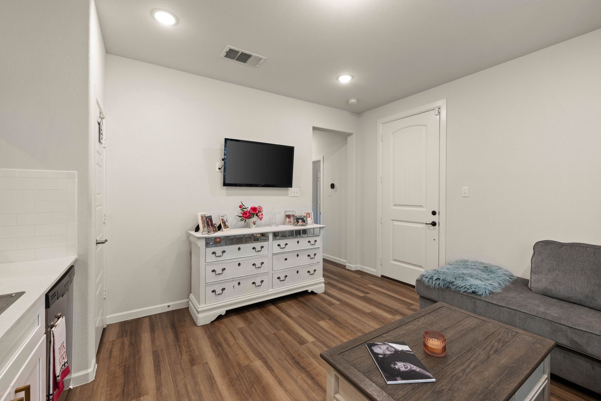 4937 Monte Verde