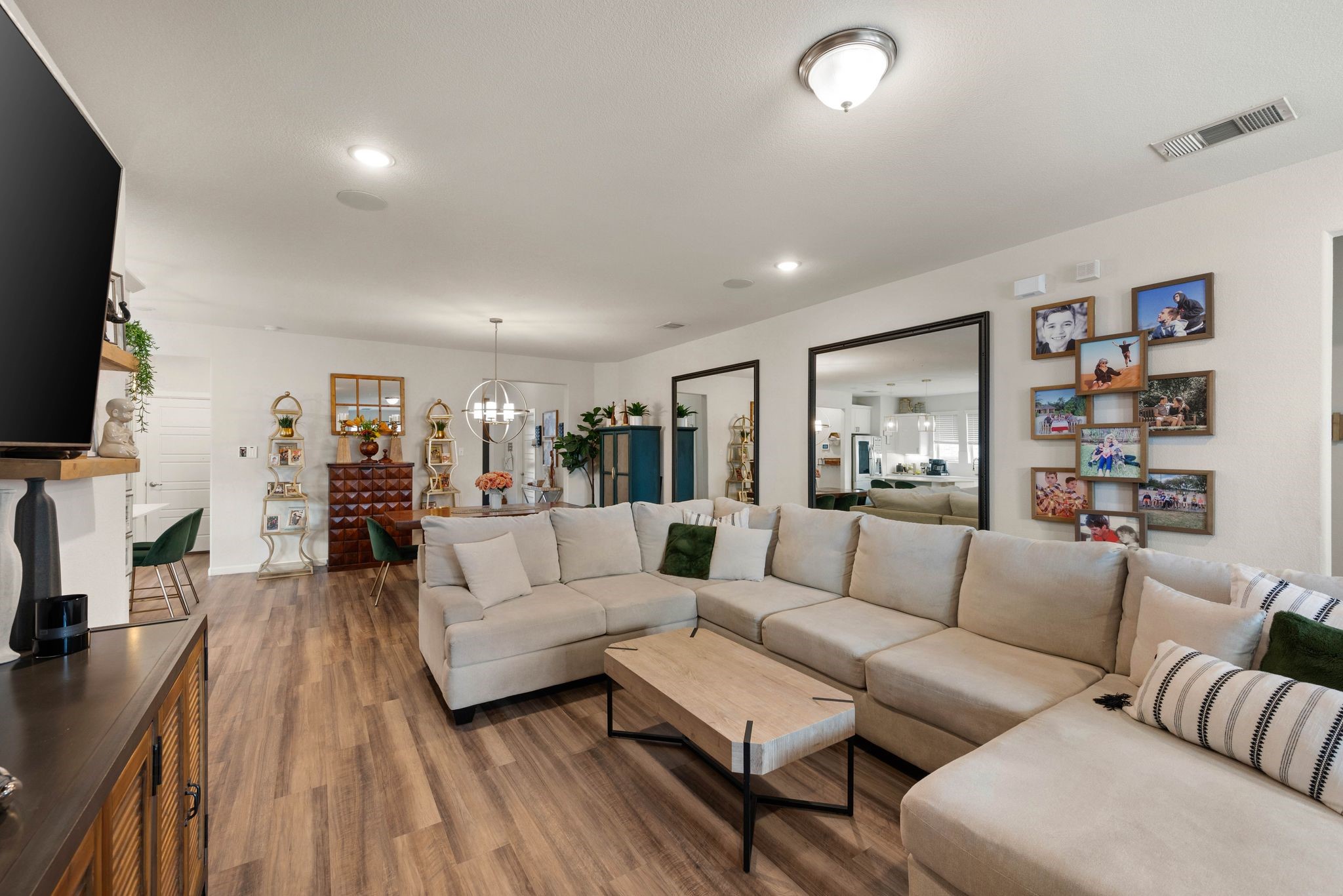 4937 Monte Verde