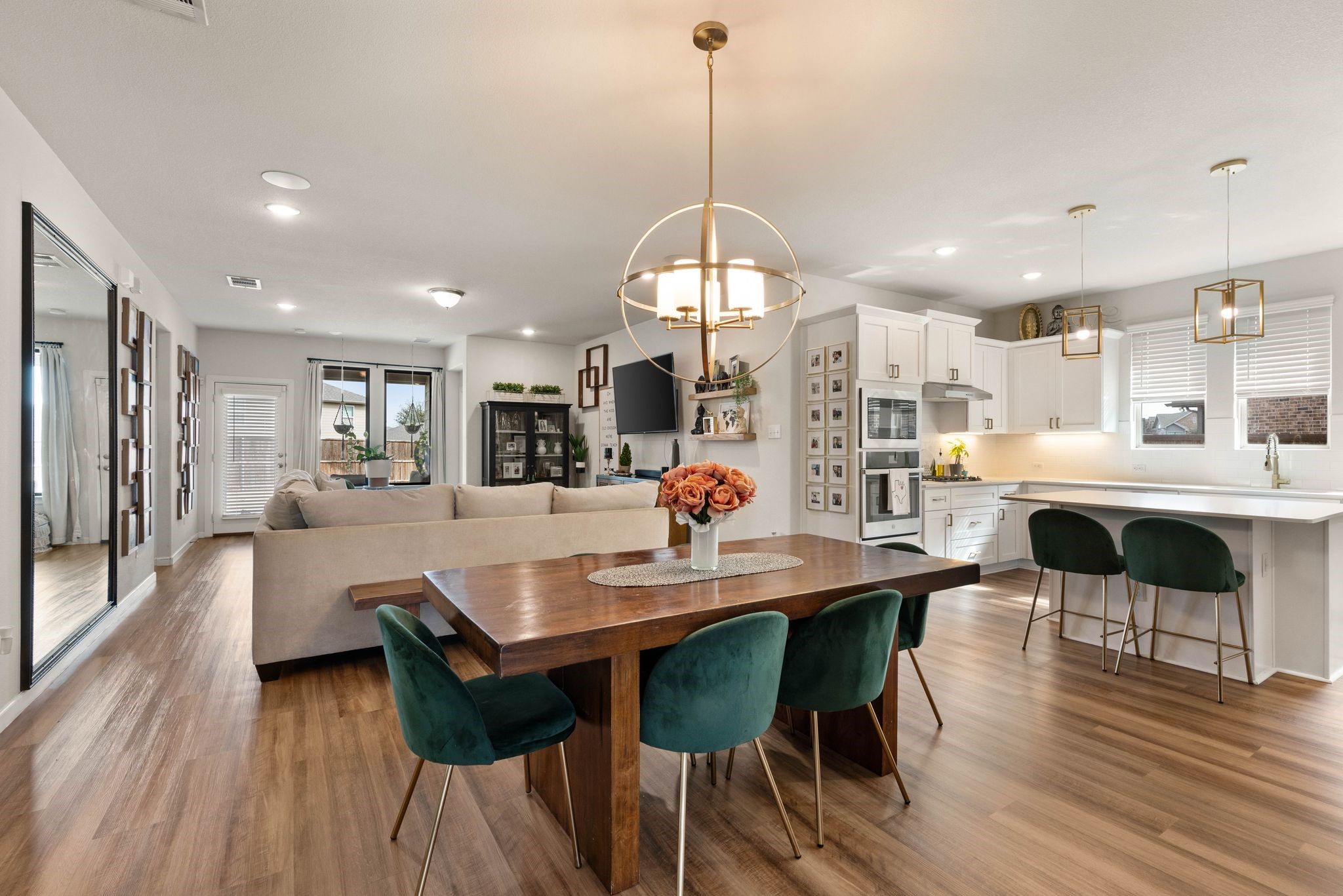 4937 Monte Verde