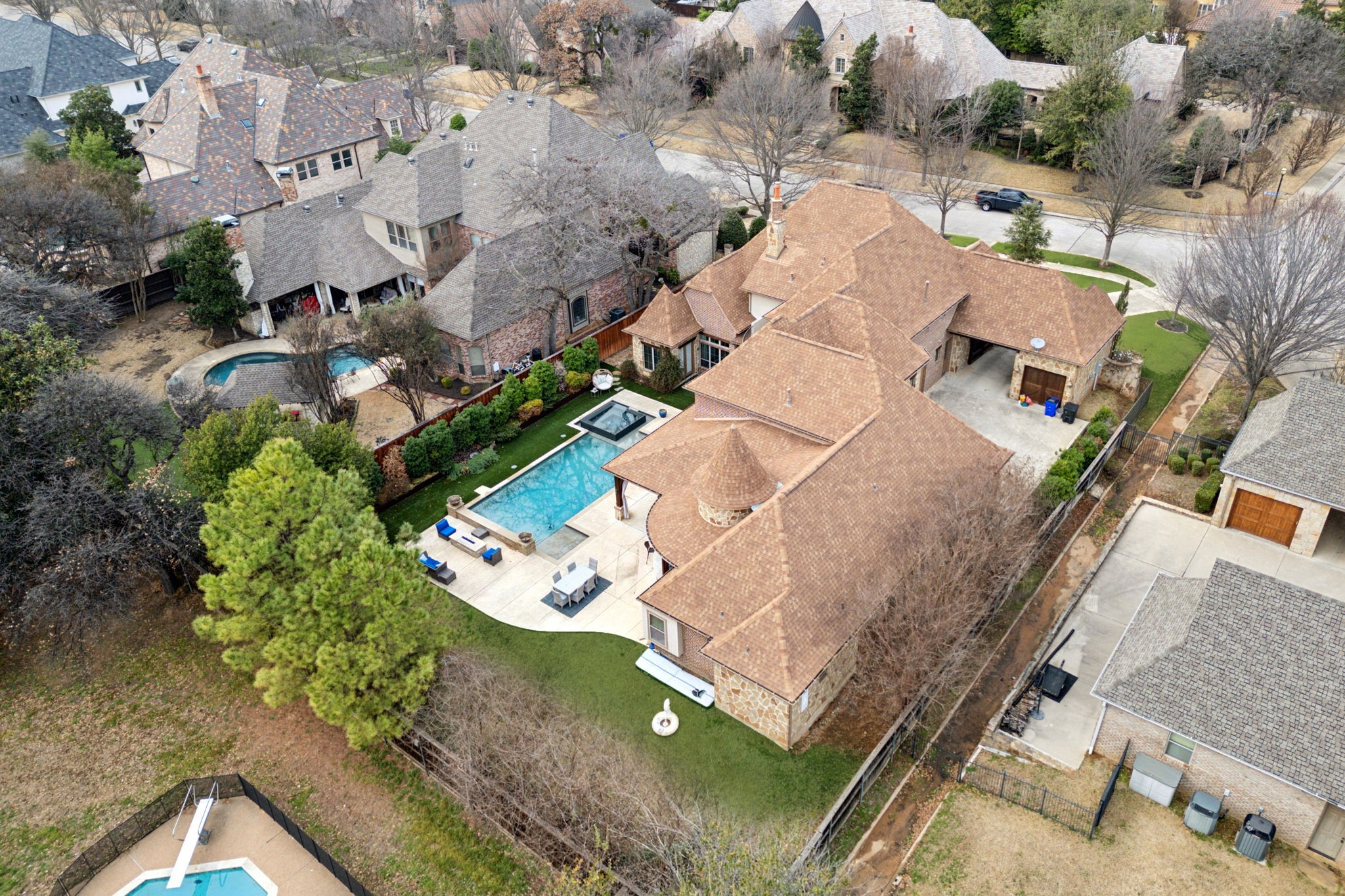 2409 Carlisle Avenue