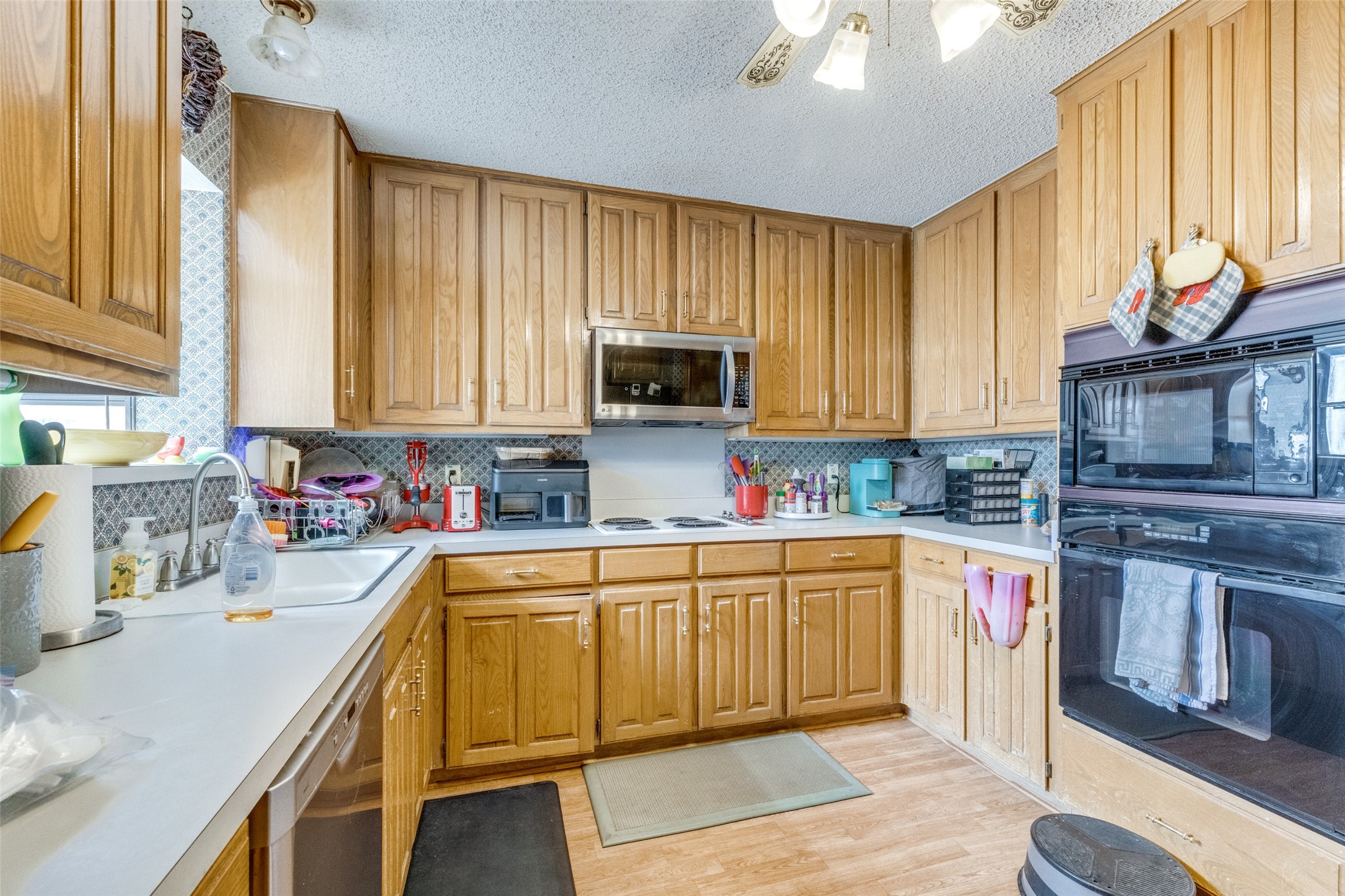 2005 W Nathan Lowe Road