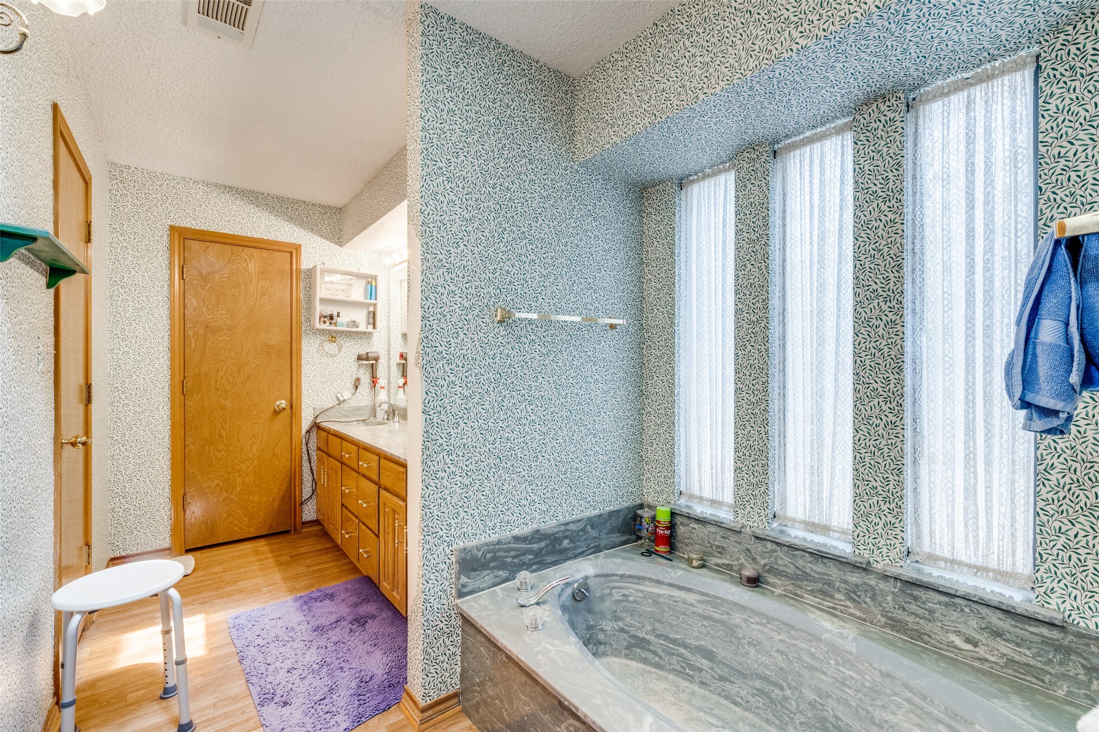 2005 W Nathan Lowe Road