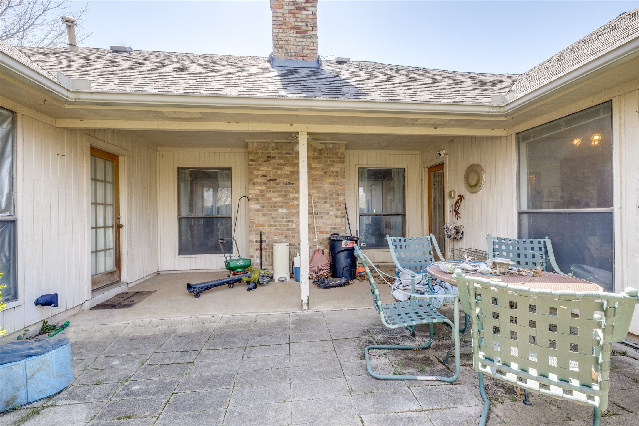 2005 W Nathan Lowe Road