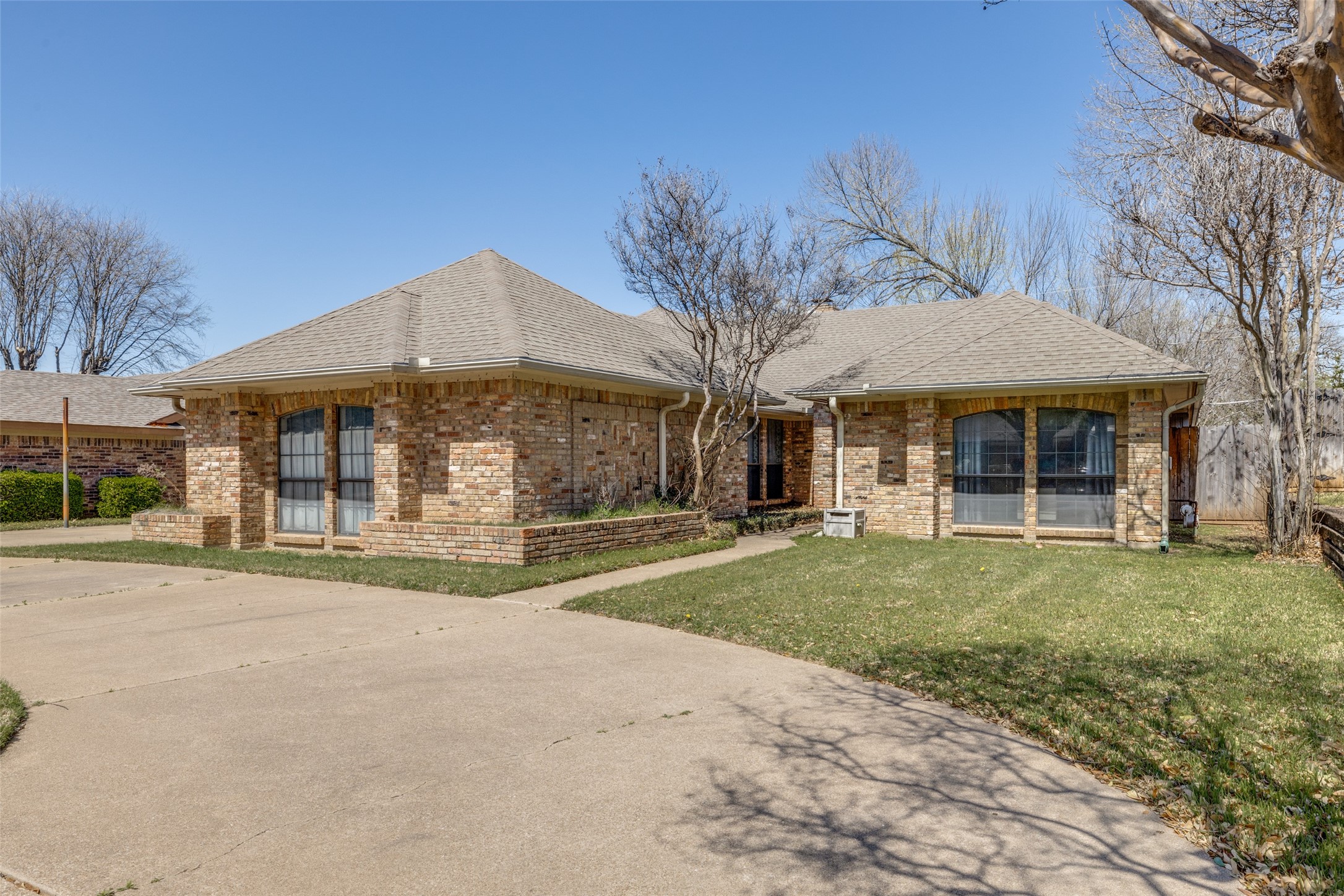 2005 W Nathan Lowe Road