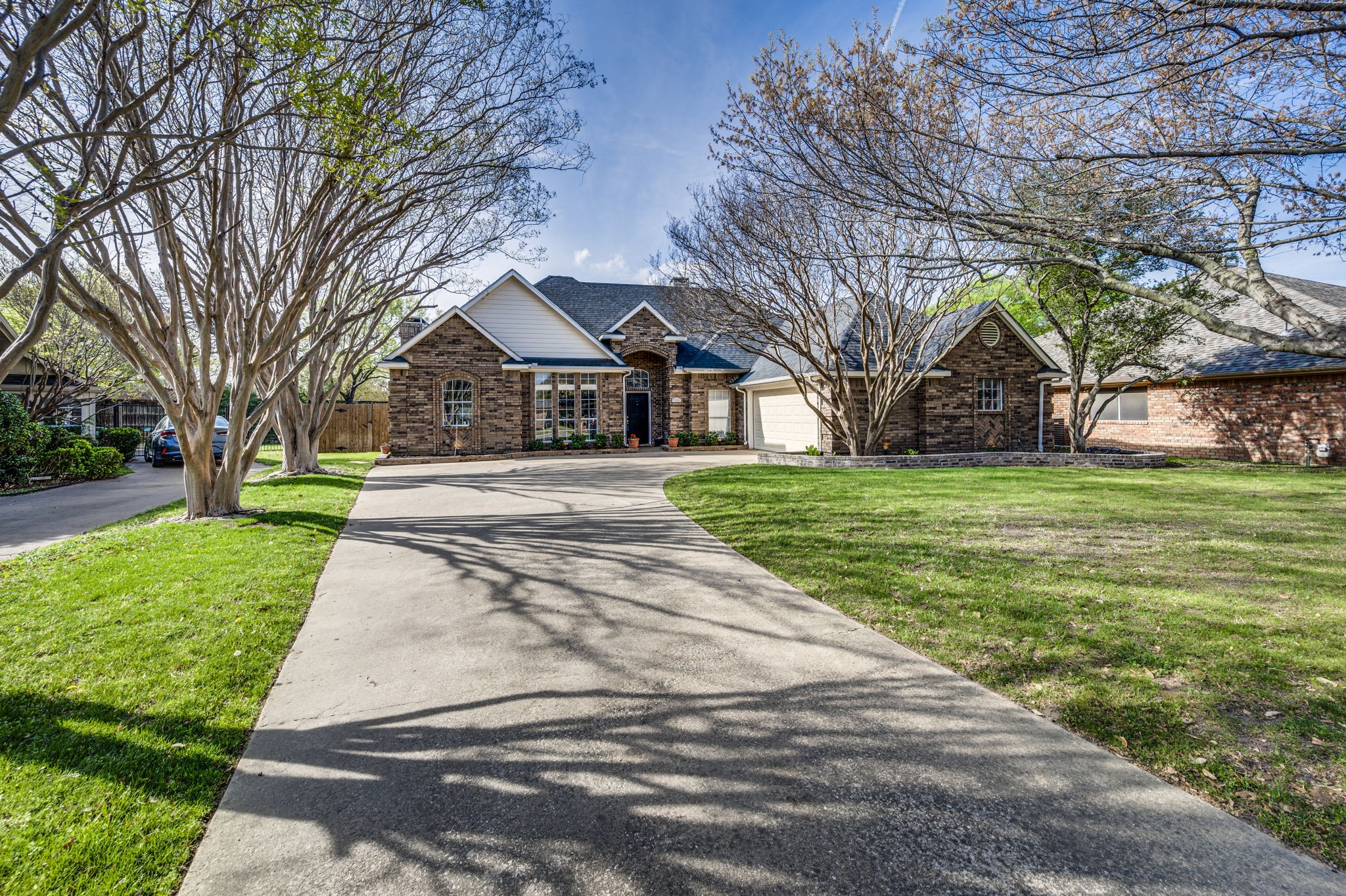 2344 Fox Glenn Circle