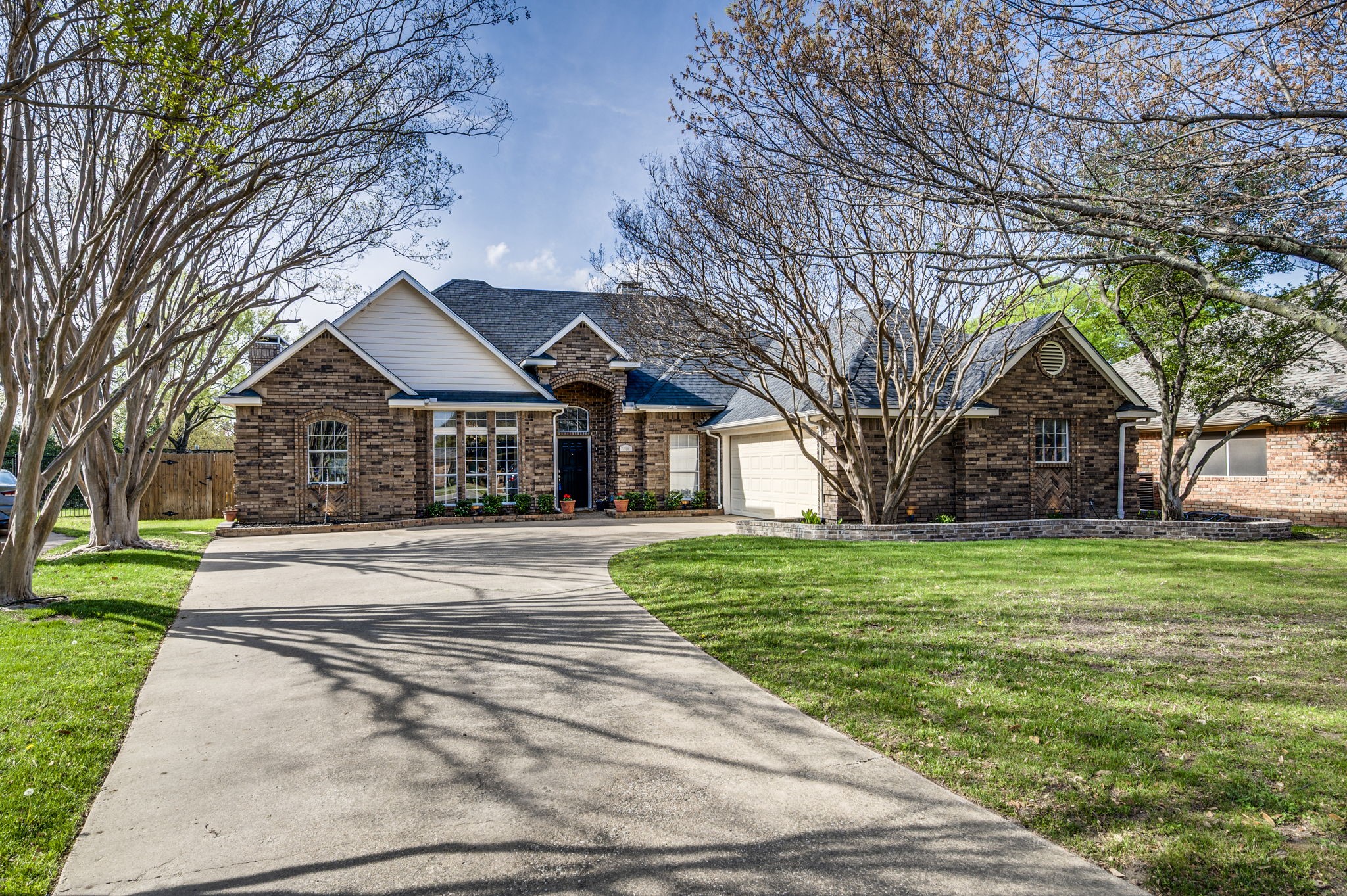 2344 Fox Glenn Circle