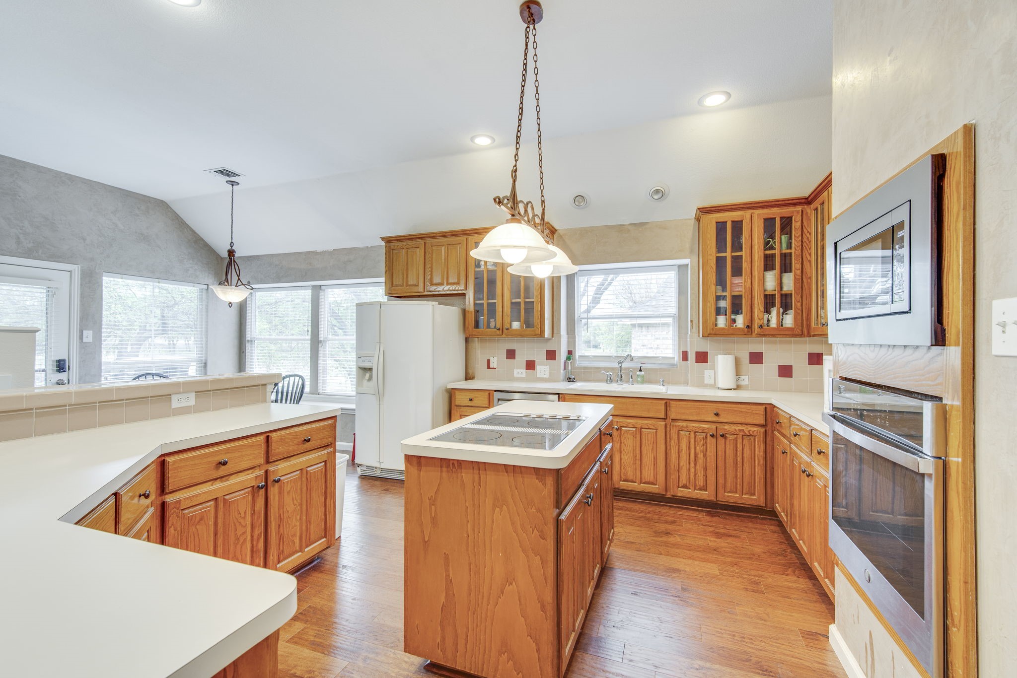 6524 Stone Creek Trail