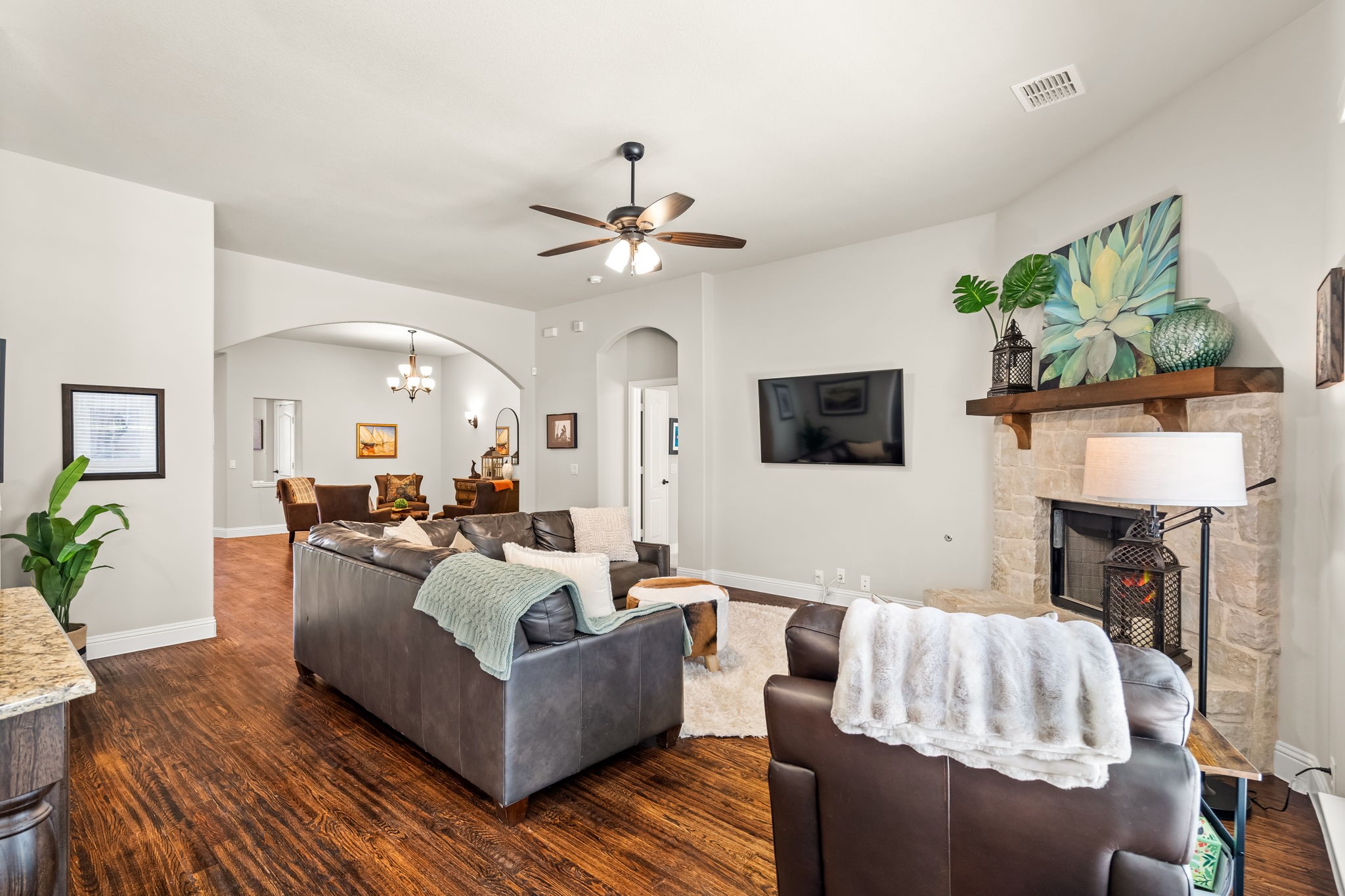 506 Oakcrest Drive