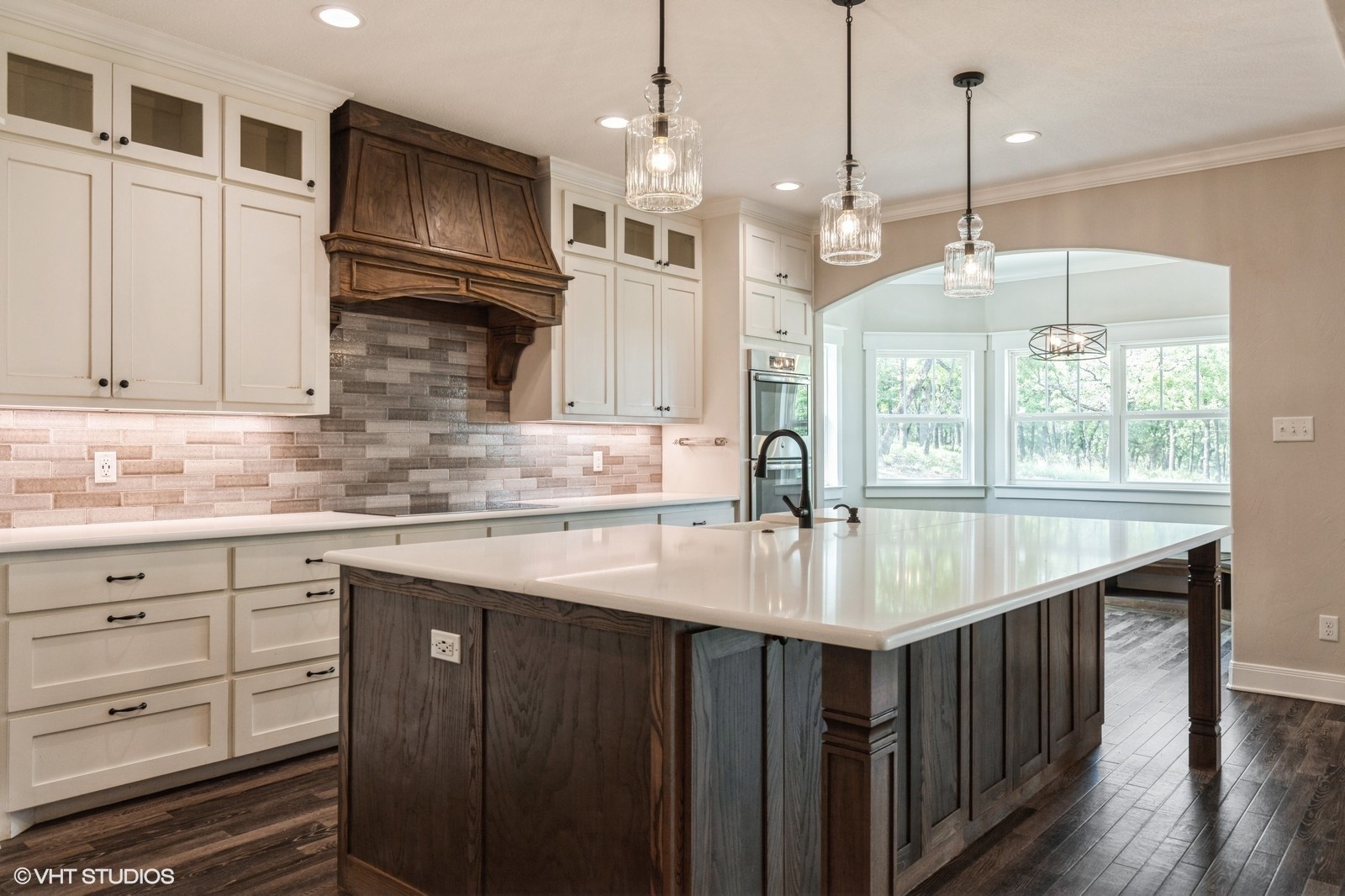 344 Whispering Oaks Trail