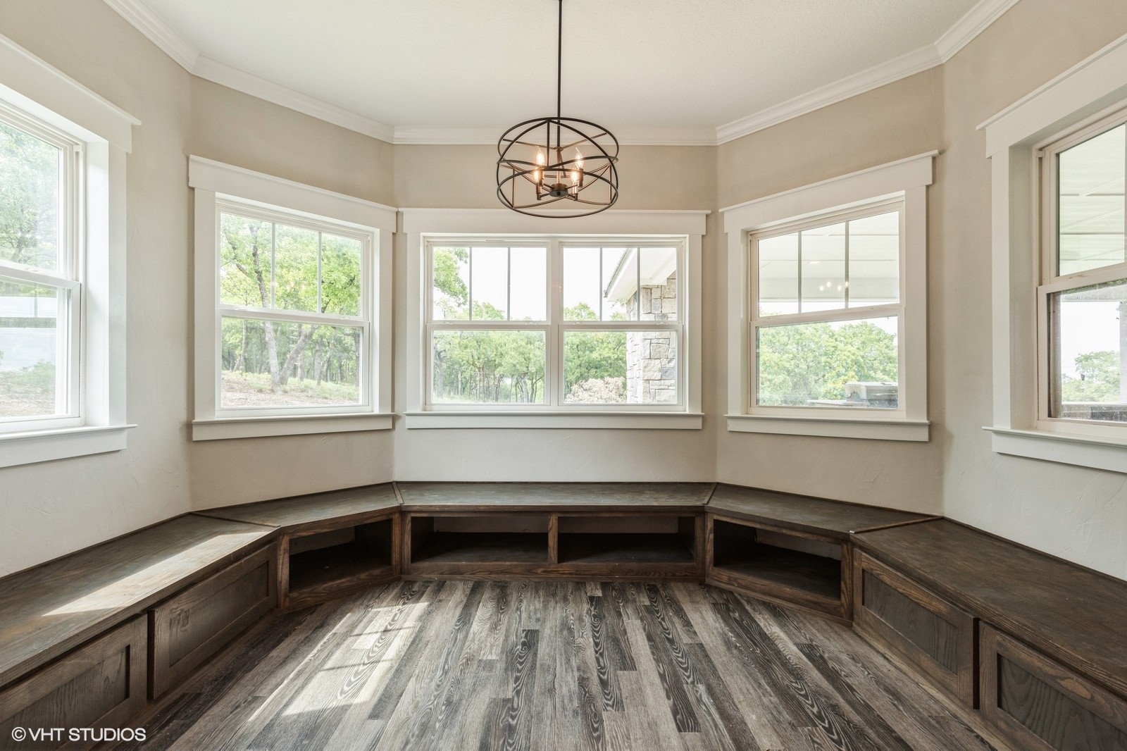 344 Whispering Oaks Trail