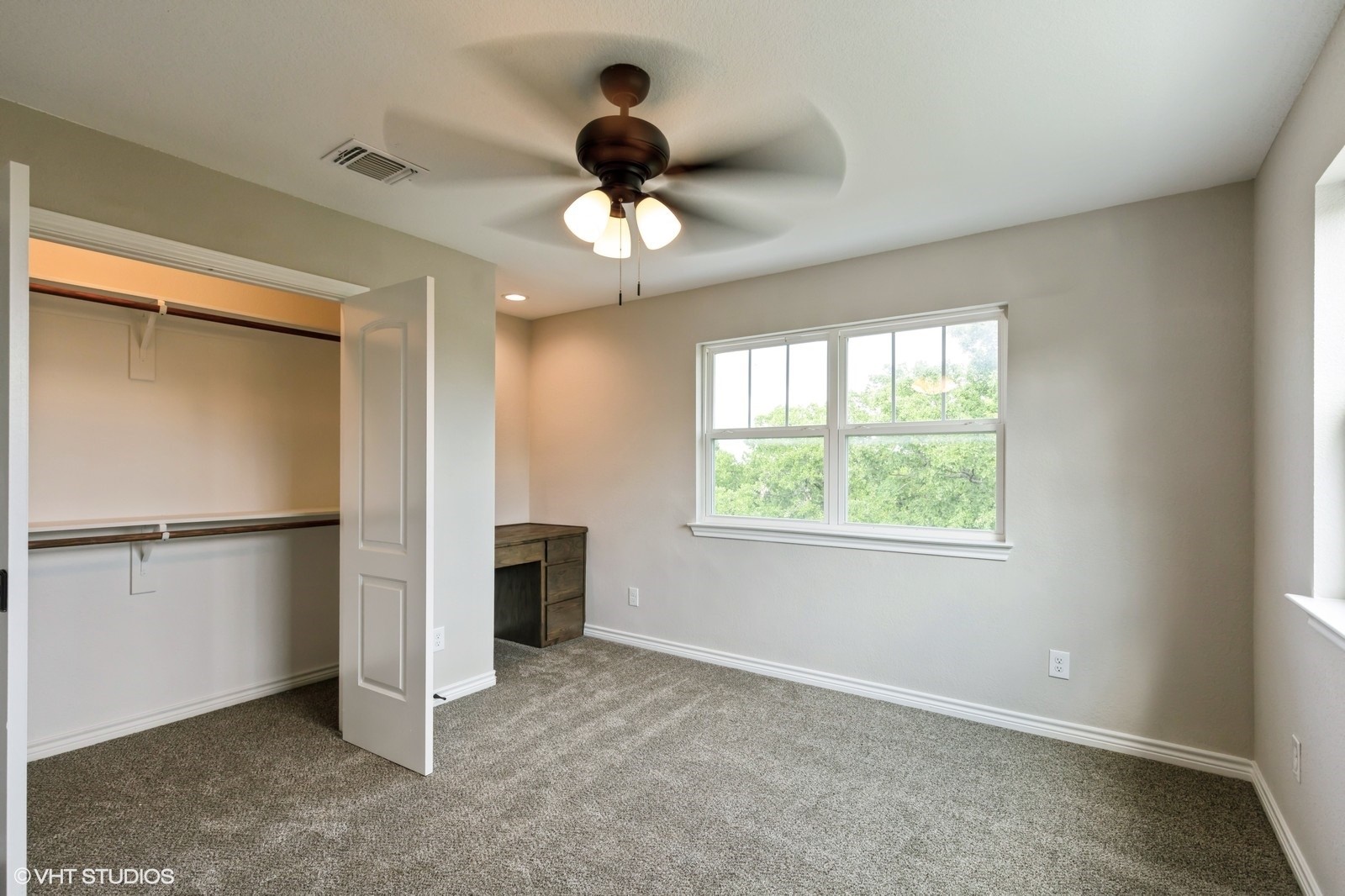 344 Whispering Oaks Trail