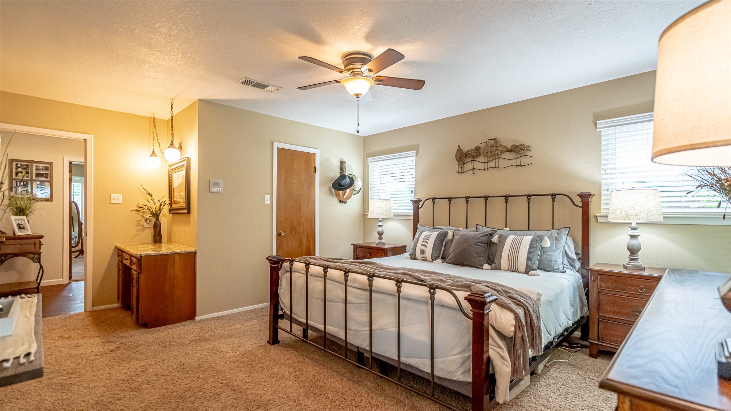 4104 Norfolk Bay Court