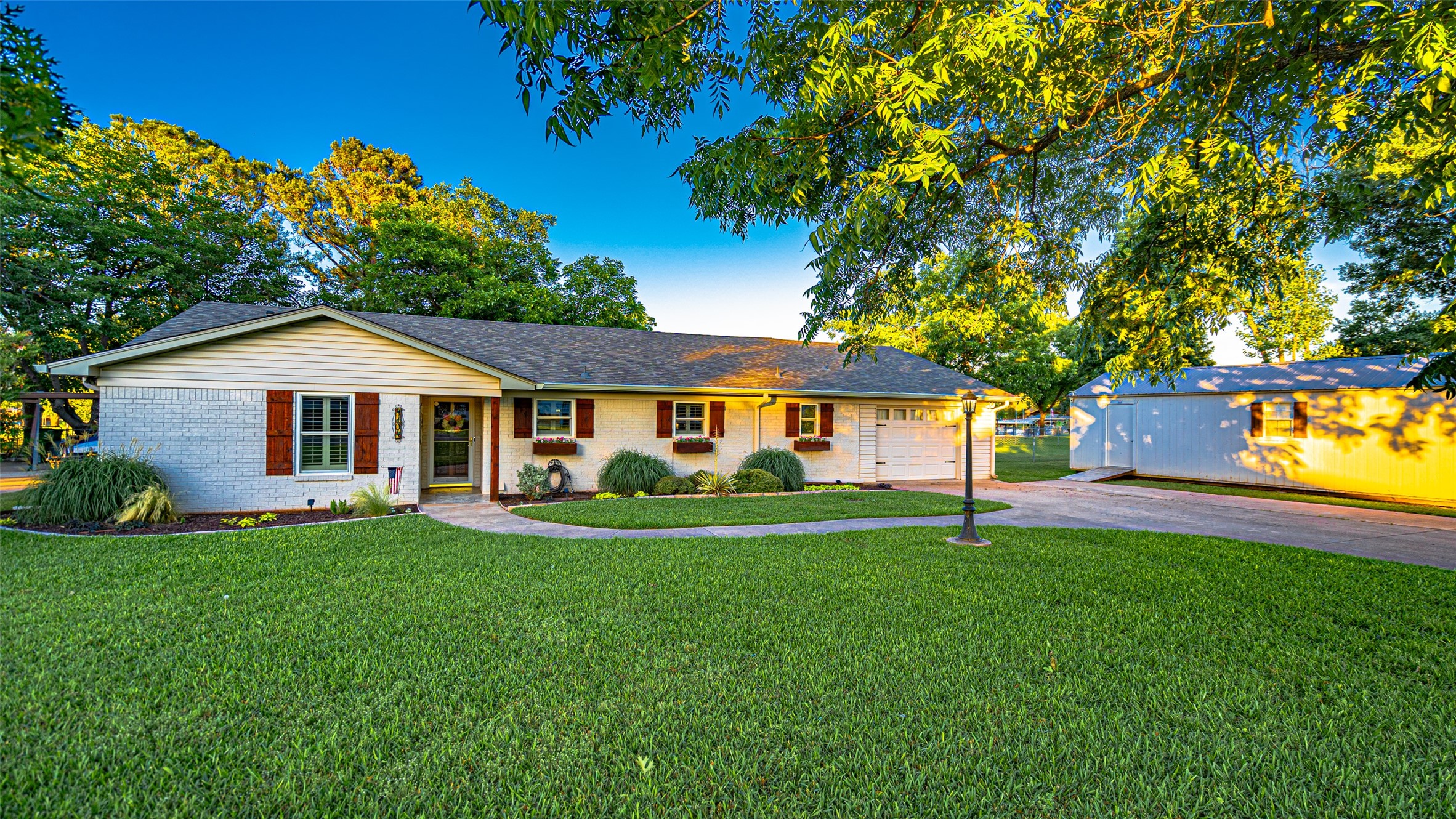 4104 Norfolk Bay Court