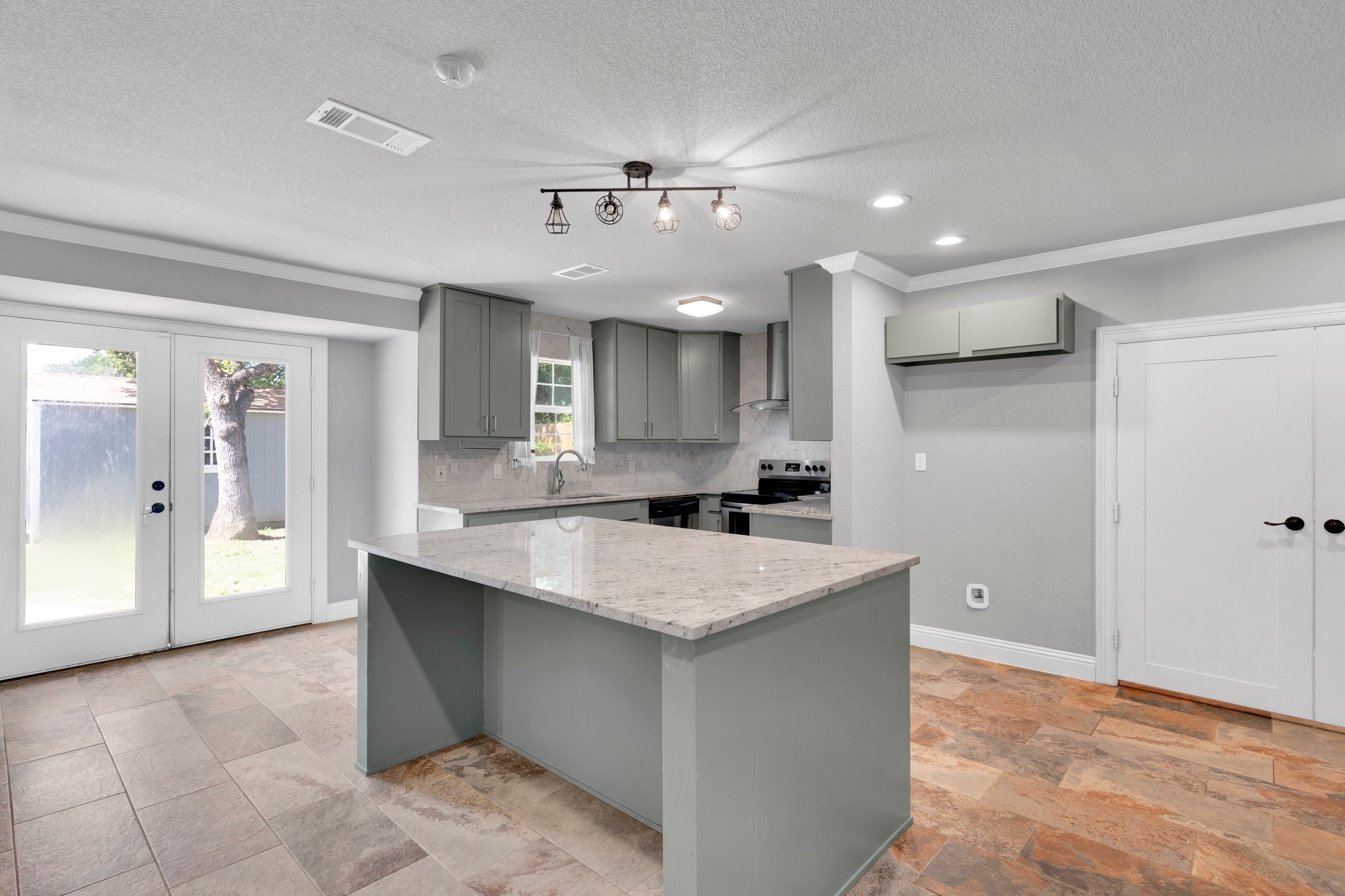 7432 Beckwood Drive