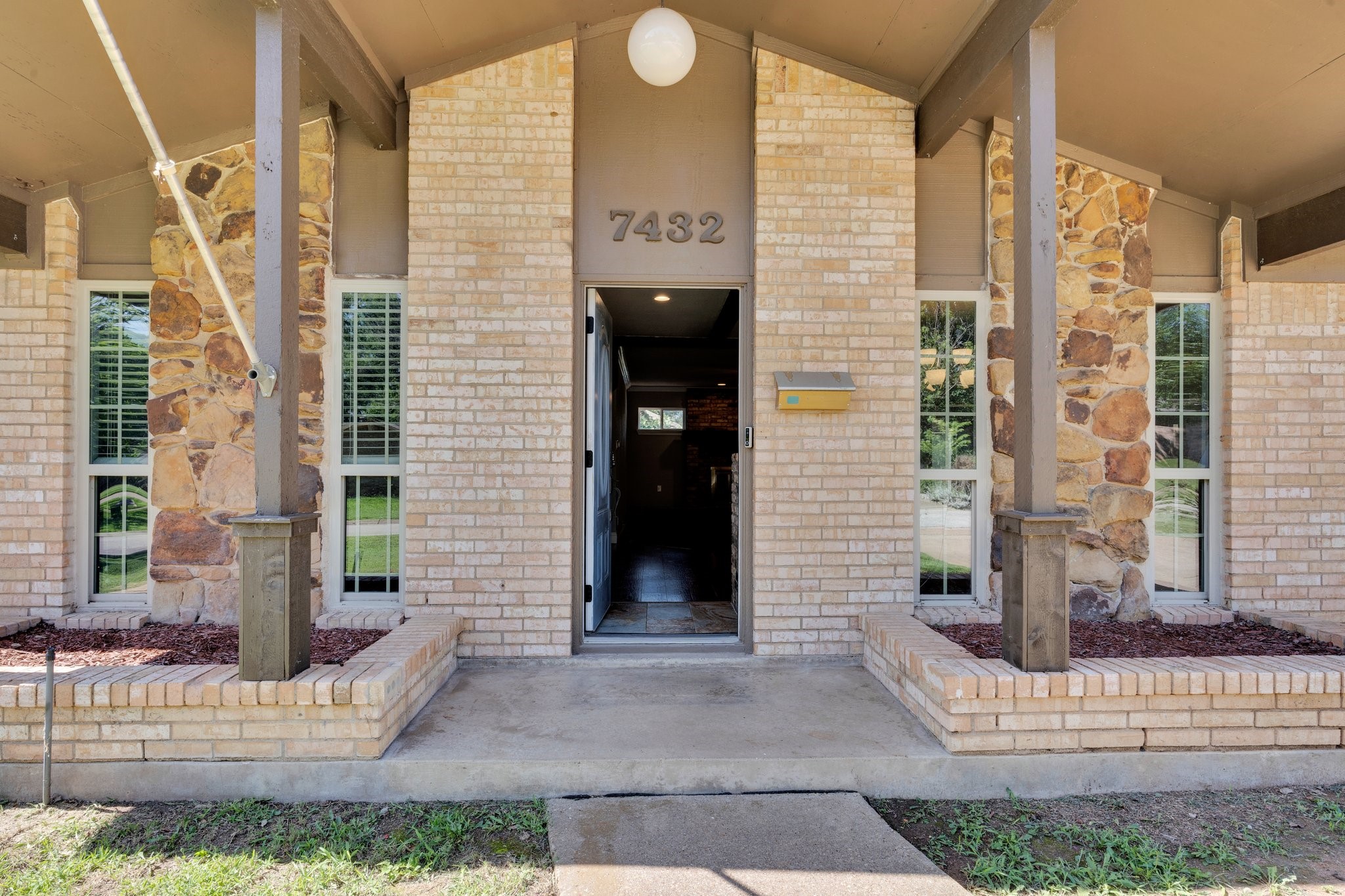 7432 Beckwood Drive