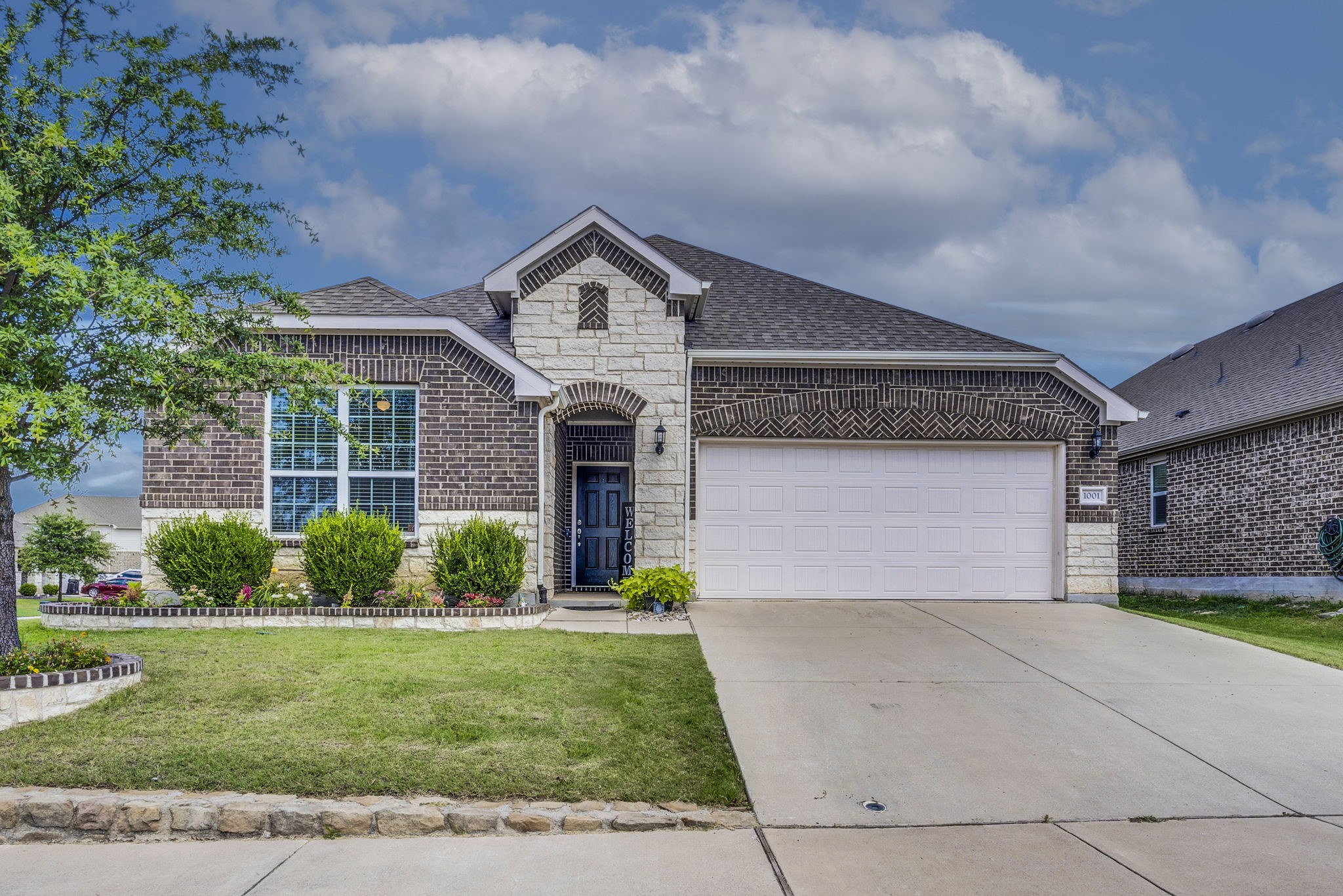 1001 Twisting Ridge Terrace