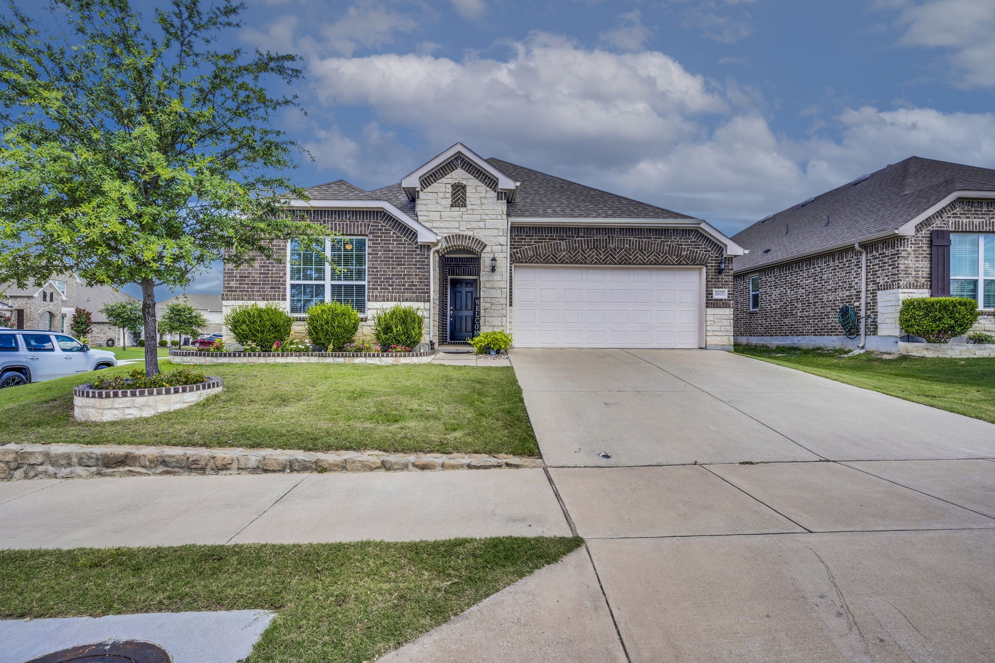 1001 Twisting Ridge Terrace