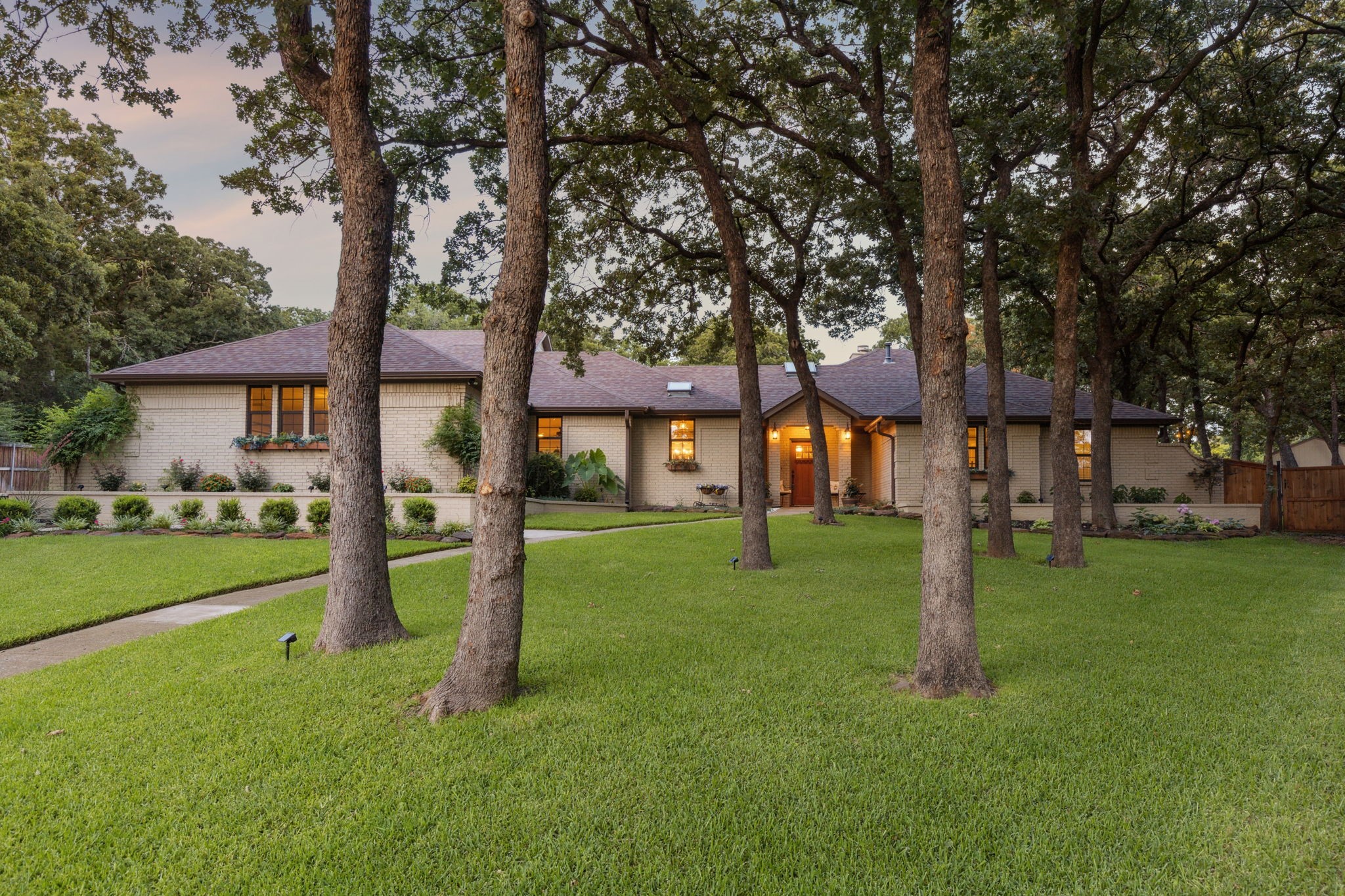 1610 Wiltshire Court