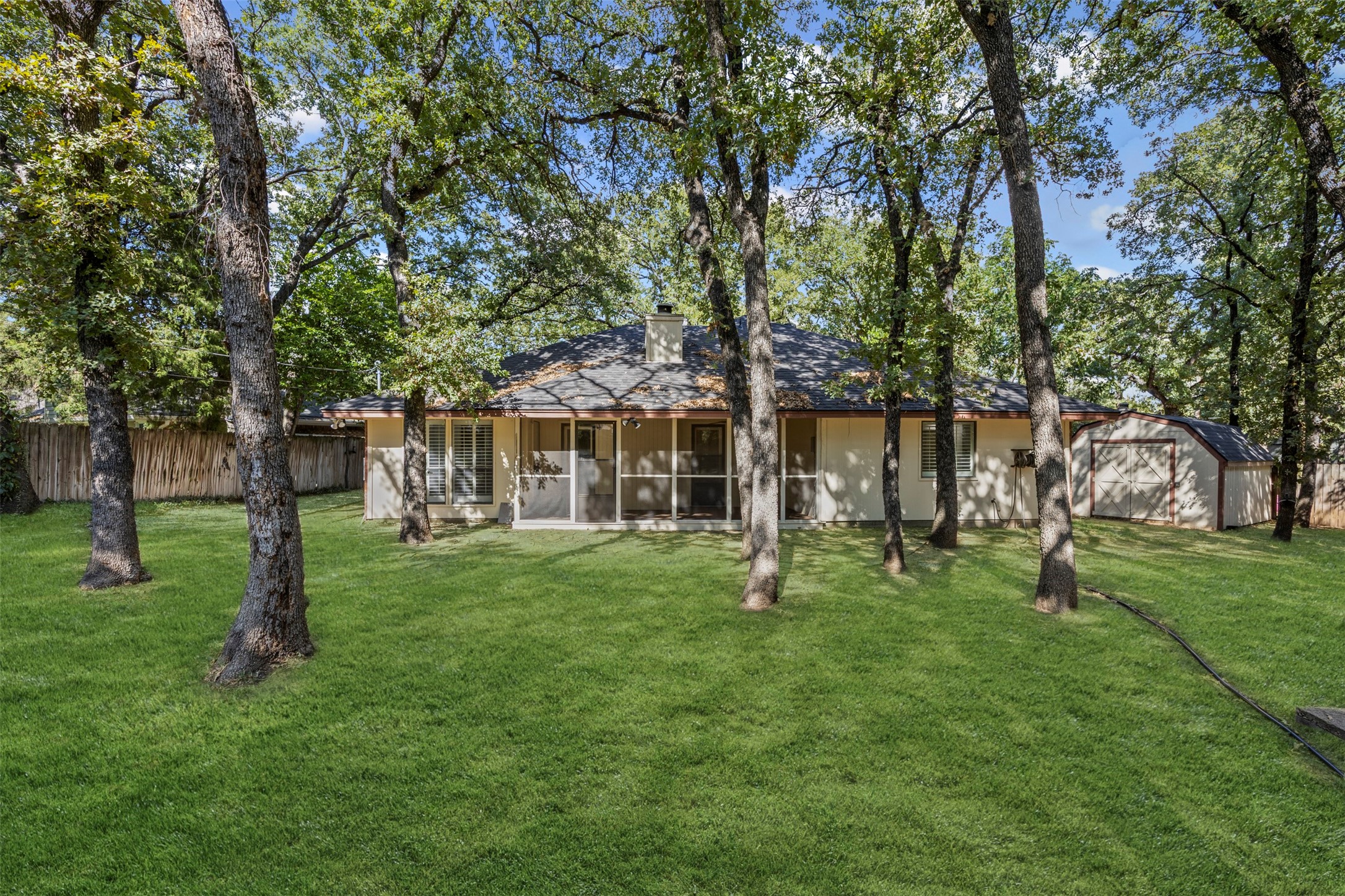 3902 Wentworth Drive