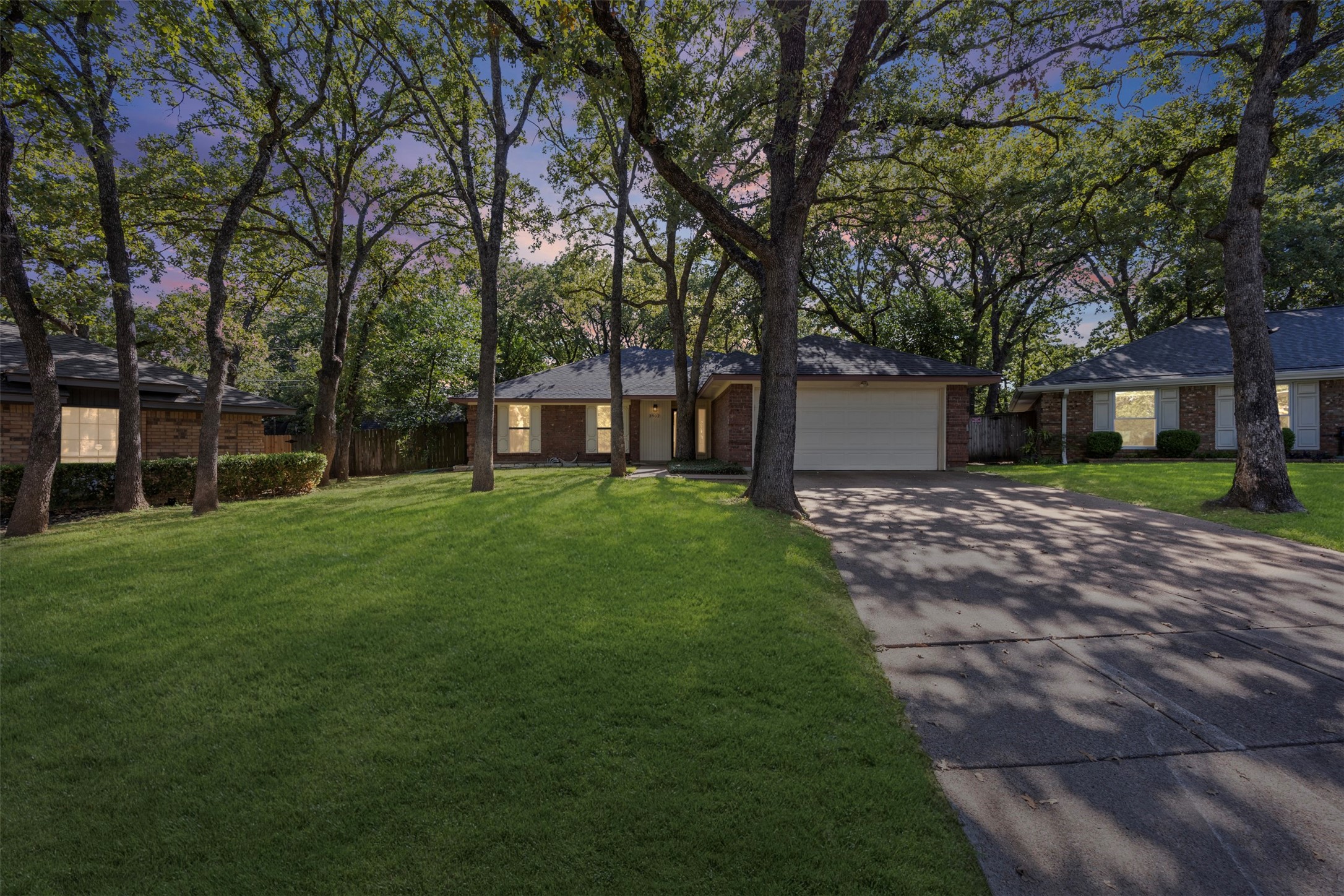 3902 Wentworth Drive