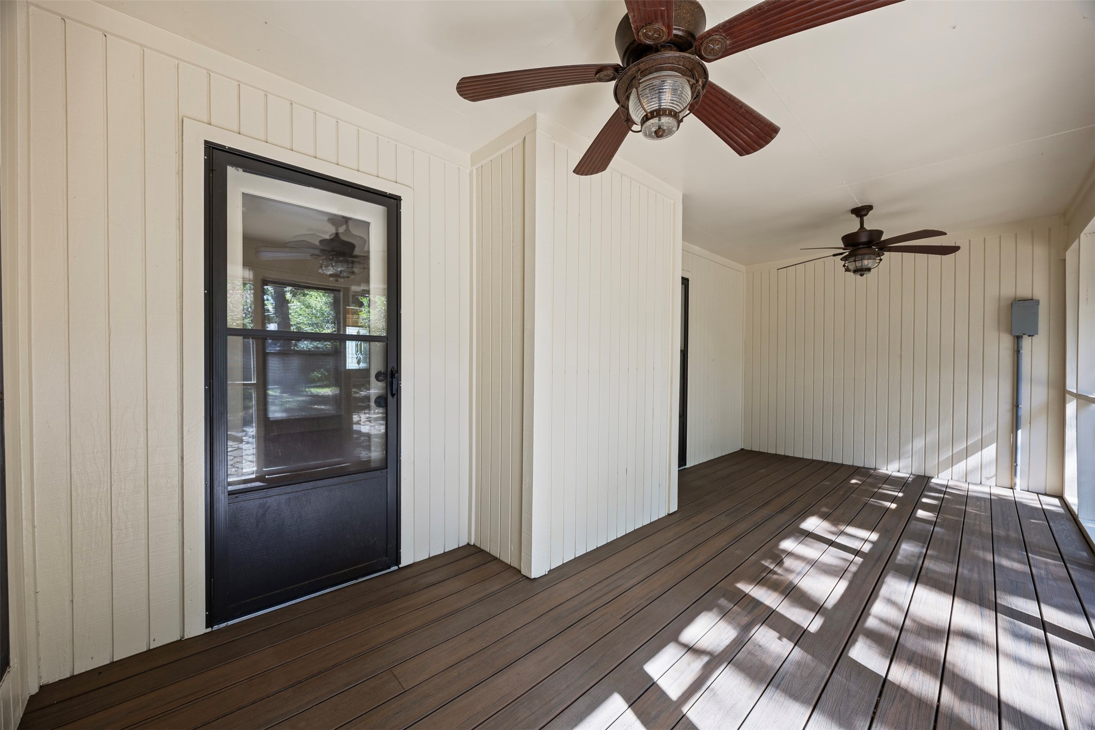 3902 Wentworth Drive