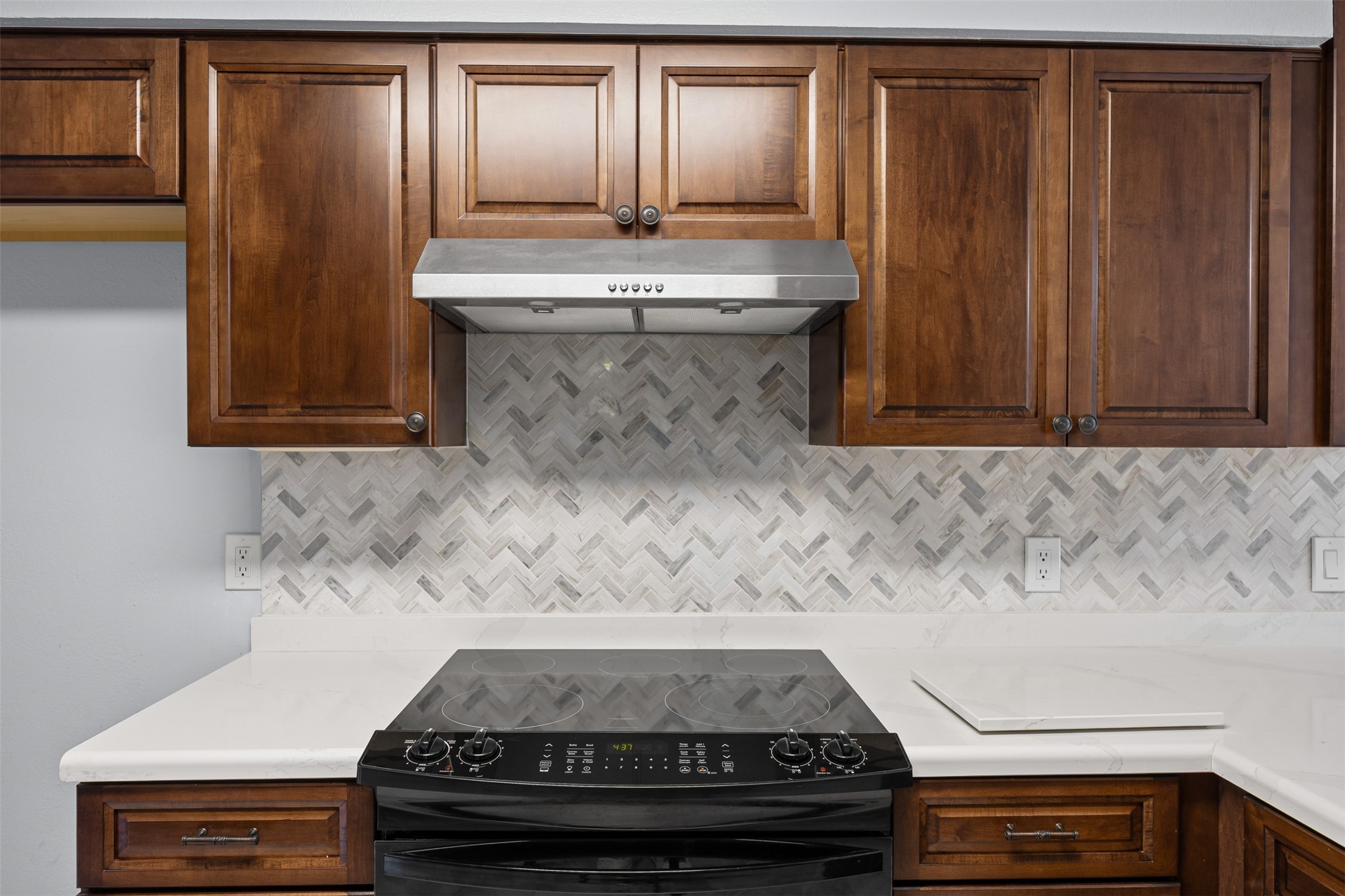 3902 Wentworth Drive