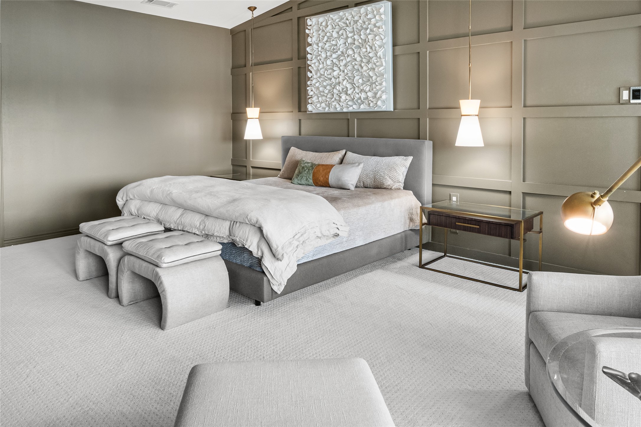 1 Country Lake Drive