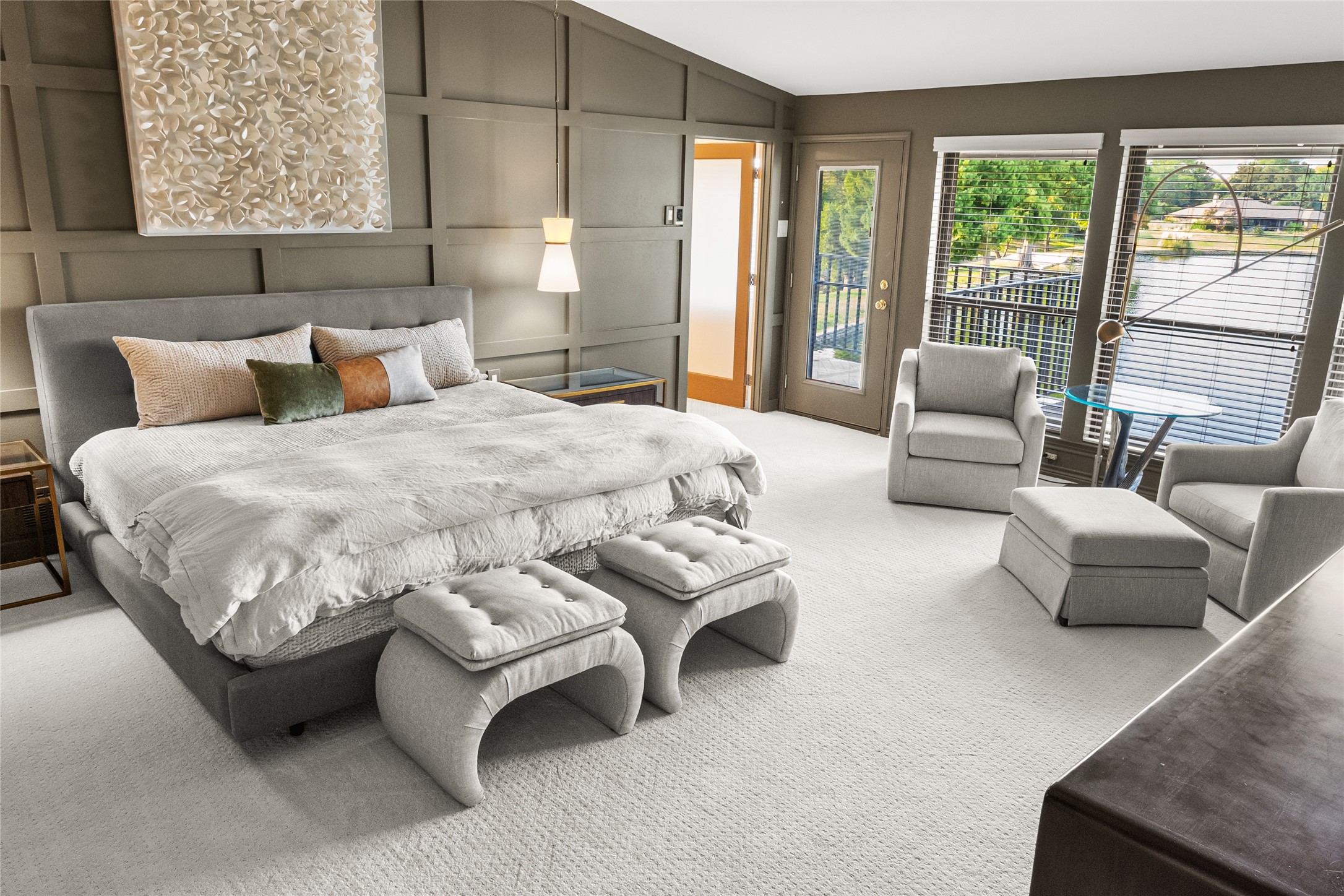 1 Country Lake Drive