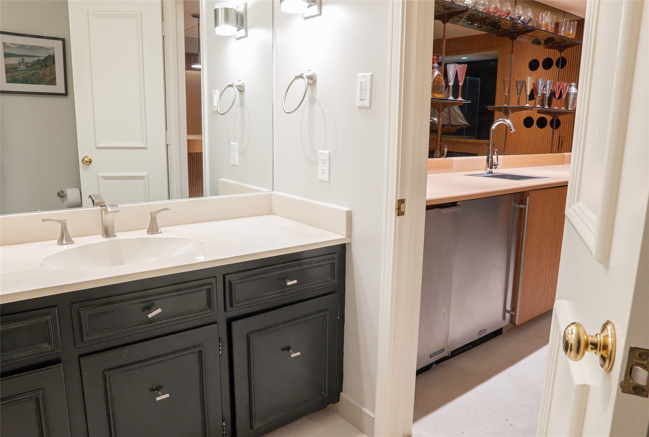 1 Country Lake Drive