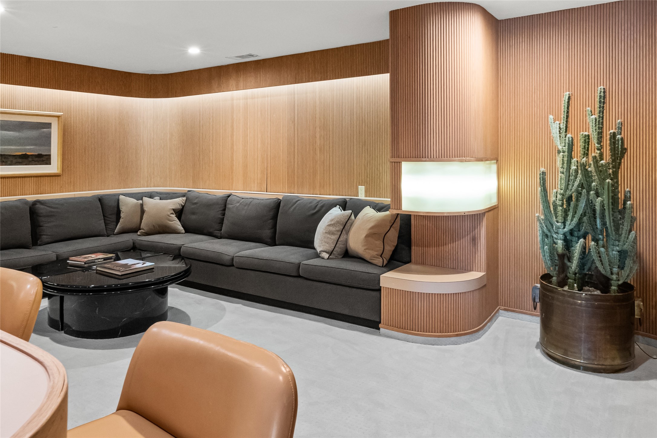 1 Country Lake Drive