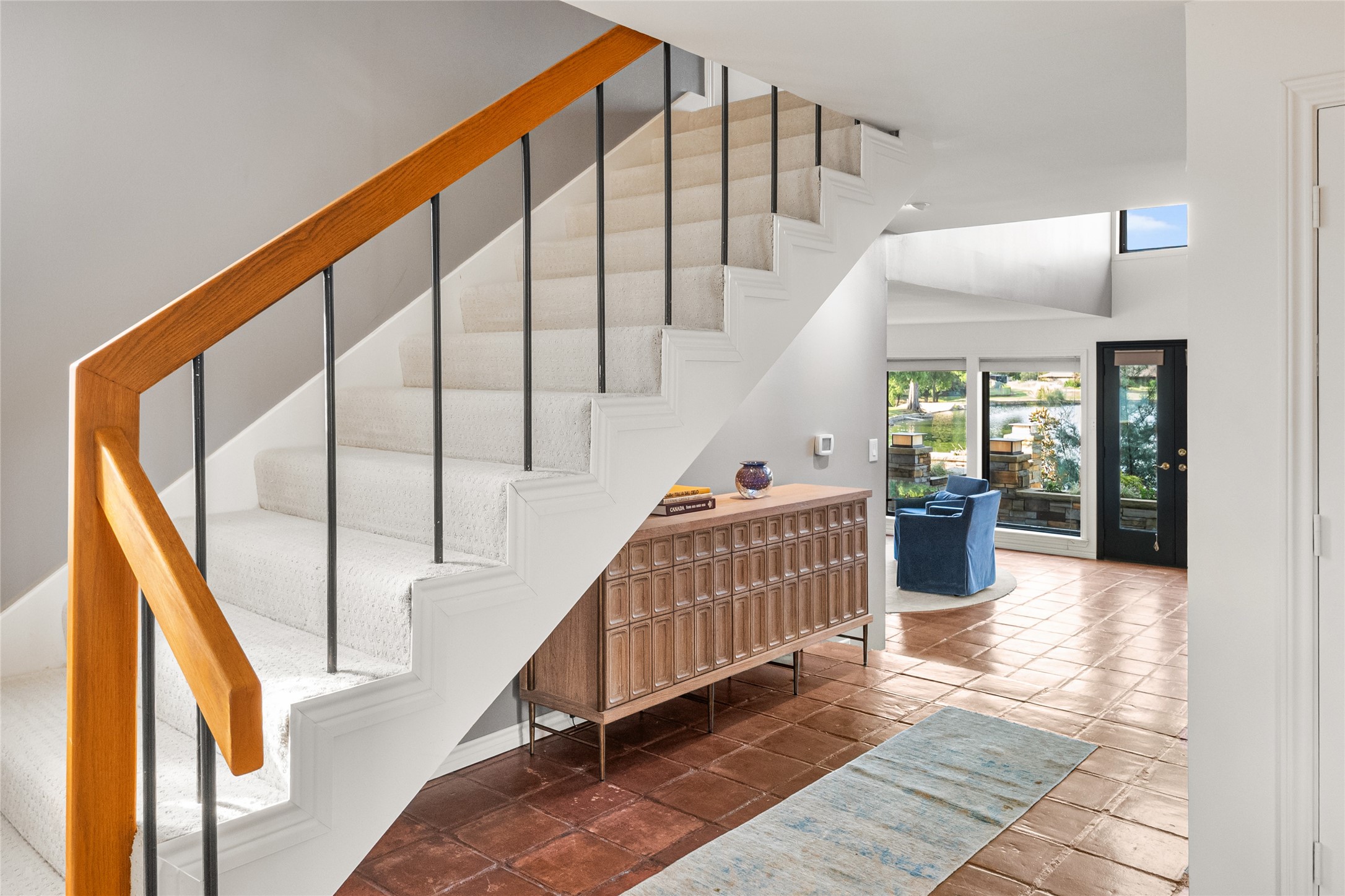 1 Country Lake Drive